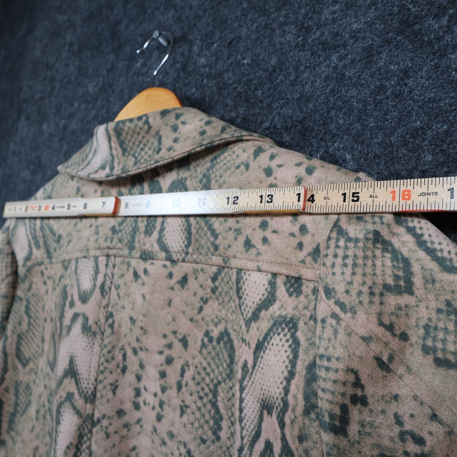 Anna Cai Moto Jacket Womens Small Tan Green Faux Suede Snakeskin Cropped Biker - Thumbnail 6