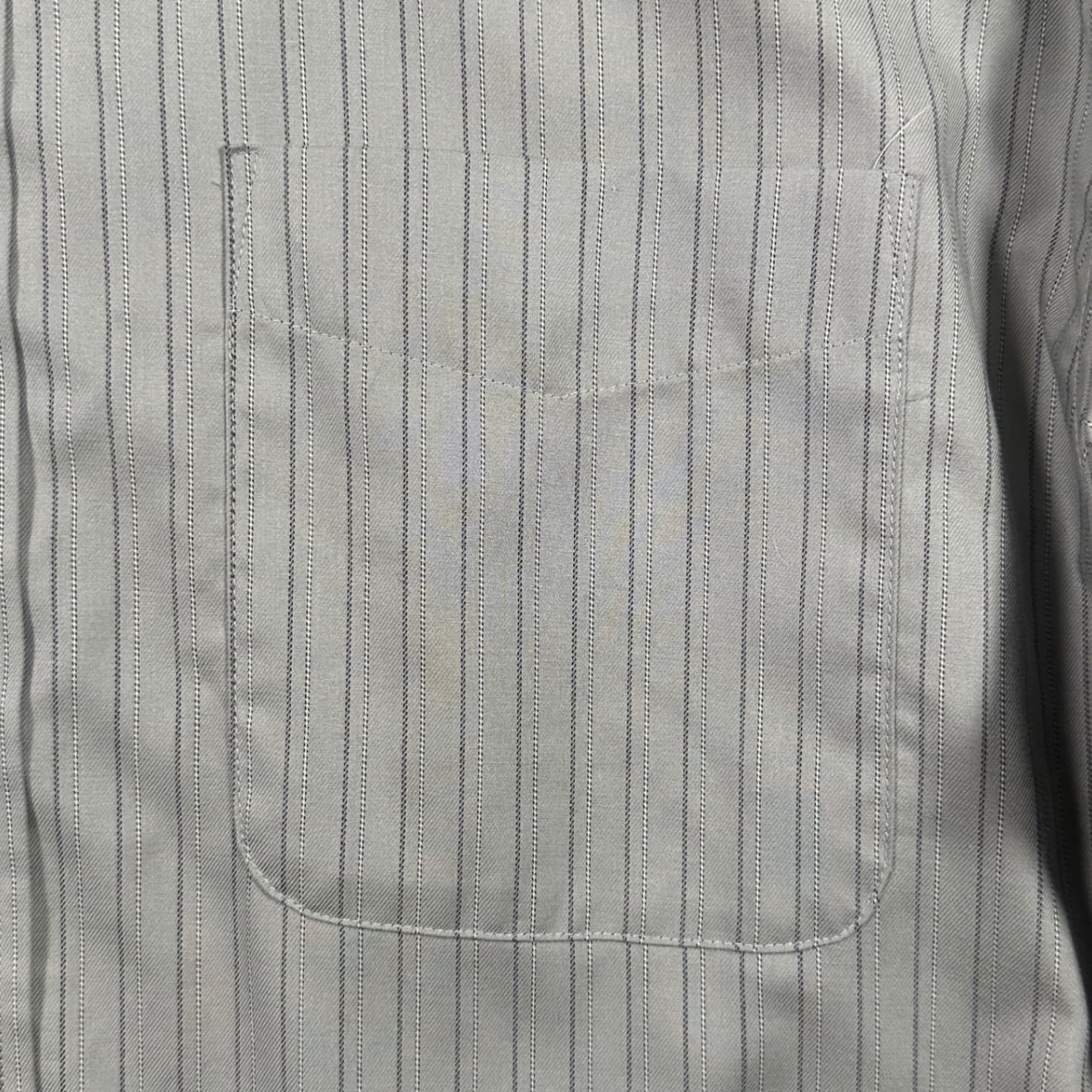 Haggar Button Down Shirt Mens Large Grey Excellent No Iron Striped Long Sleeve - Thumbnail 5