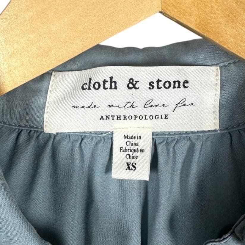 Cloth & Stone Anthropologie Ombre Button Down Shirt Blue Black Size XS - Thumbnail 6