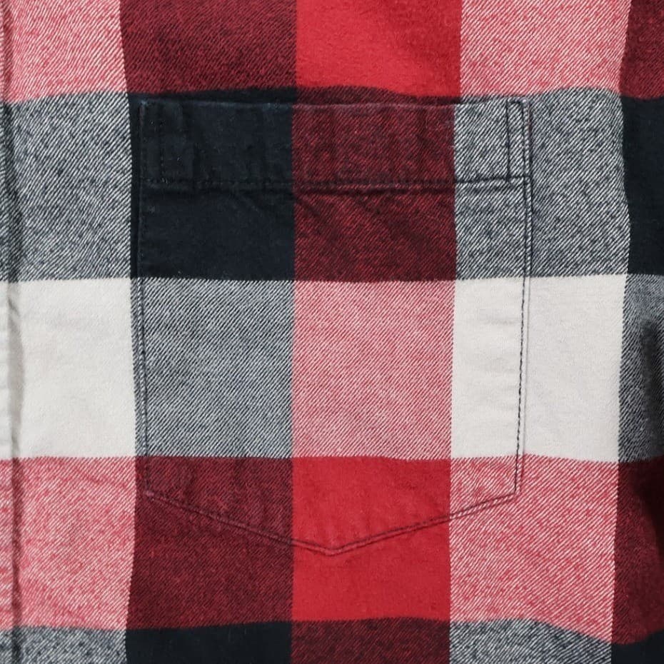 Eddie Bauer Flannel Button Up Mens L Red Excellent Plaid Relaxed Fit Cotton - Thumbnail 4
