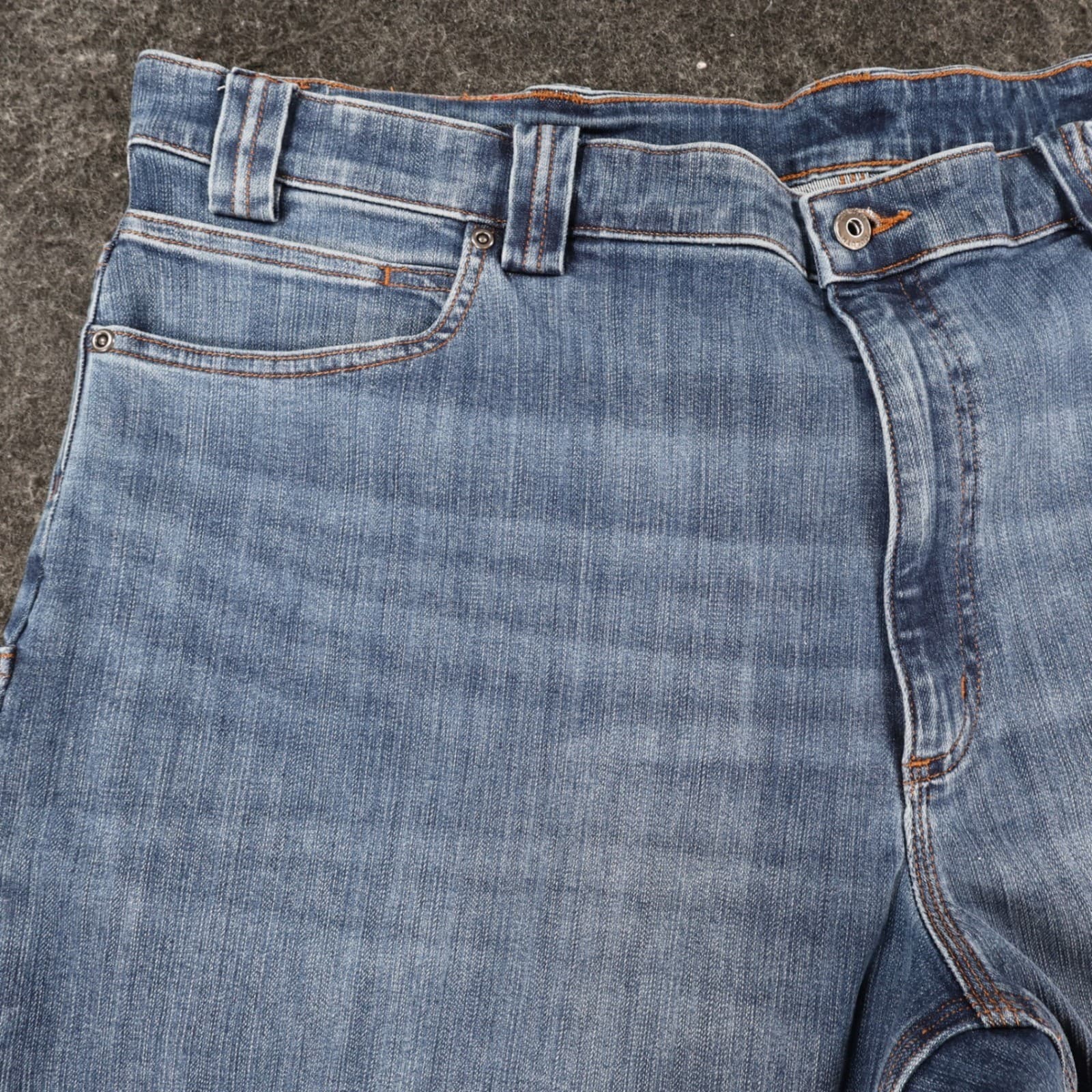 Duluth Trading Co Denim Shorts Mens 44 Blue Cotton Blend Relaxed Fit Stretch - Thumbnail 10