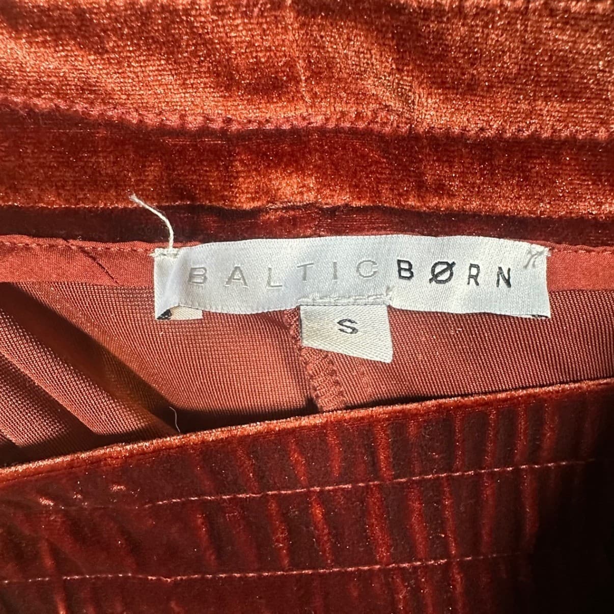 BALTIC BORN Velvet Jogger Pants Burgundy Elastic Waist Size S - Thumbnail 4