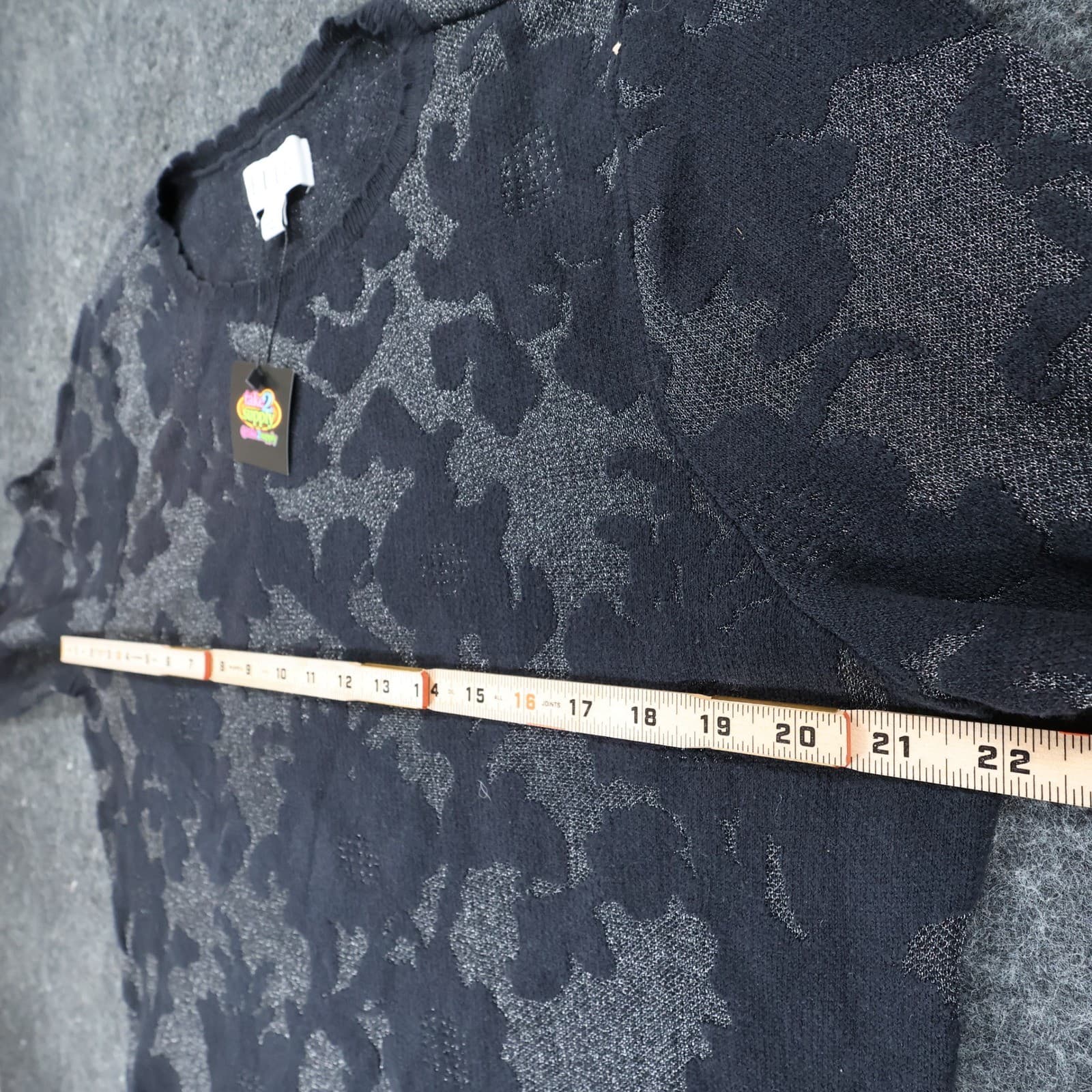 ELLE Sweater Womens XXL Black Metallic Floral Knit Pullover Scalloped Neck - Thumbnail 3