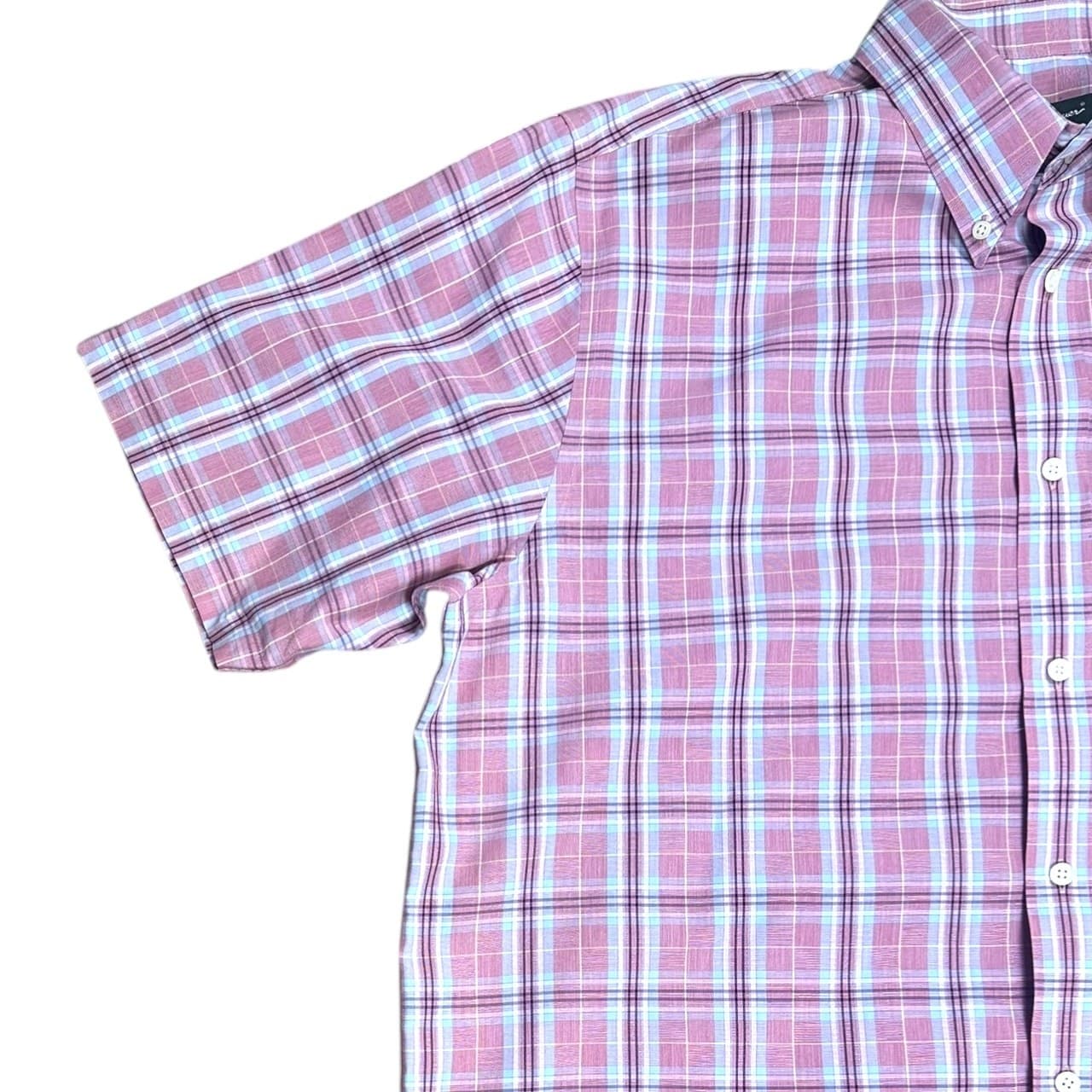 Eddie Bauer Men's XL Red Plaid Button-Down Short Sleeve Collared Shirt - Thumbnail 3