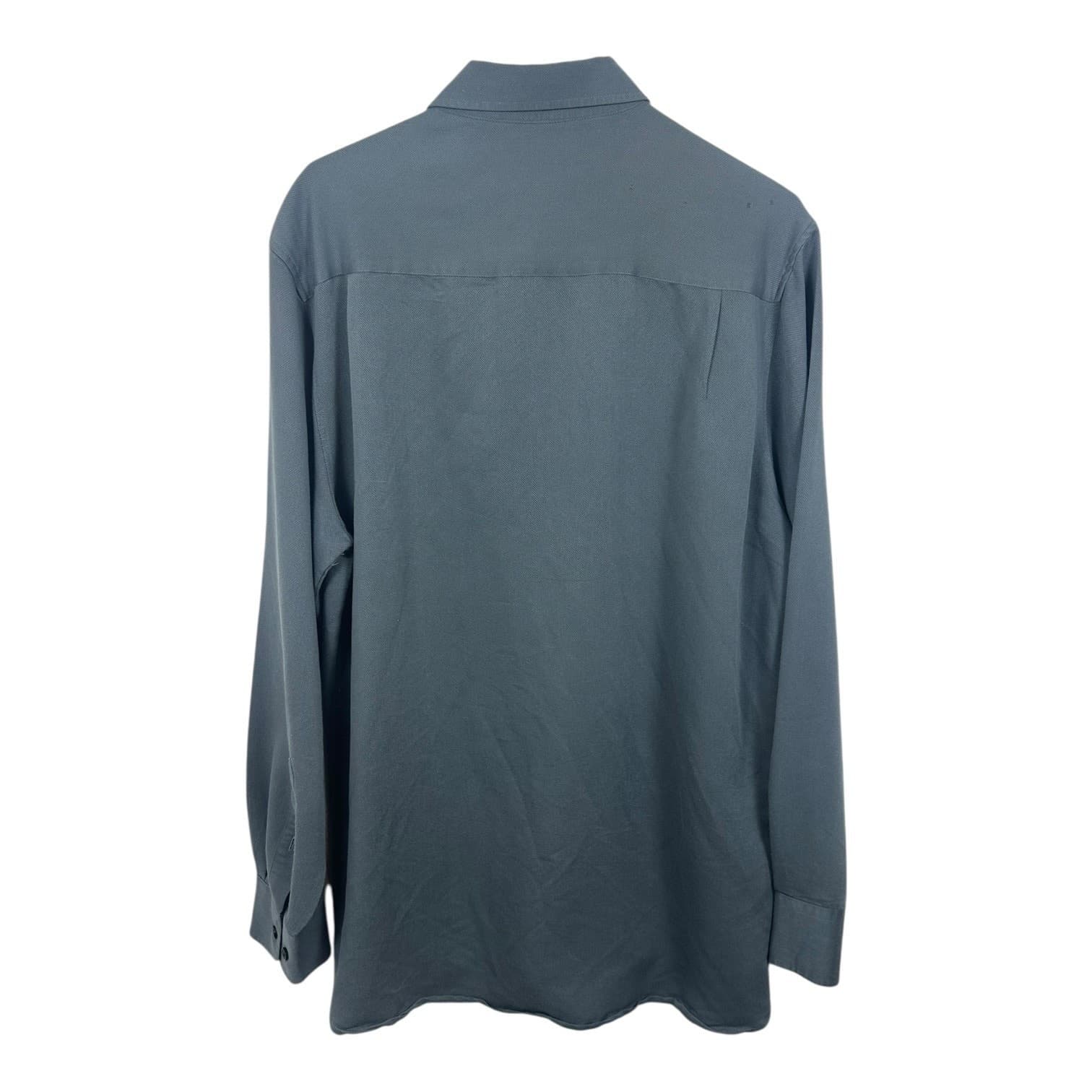 AXIST Surf Soft Button-Down Shirt Gray Textured Long Sleeve Size M - Thumbnail 2