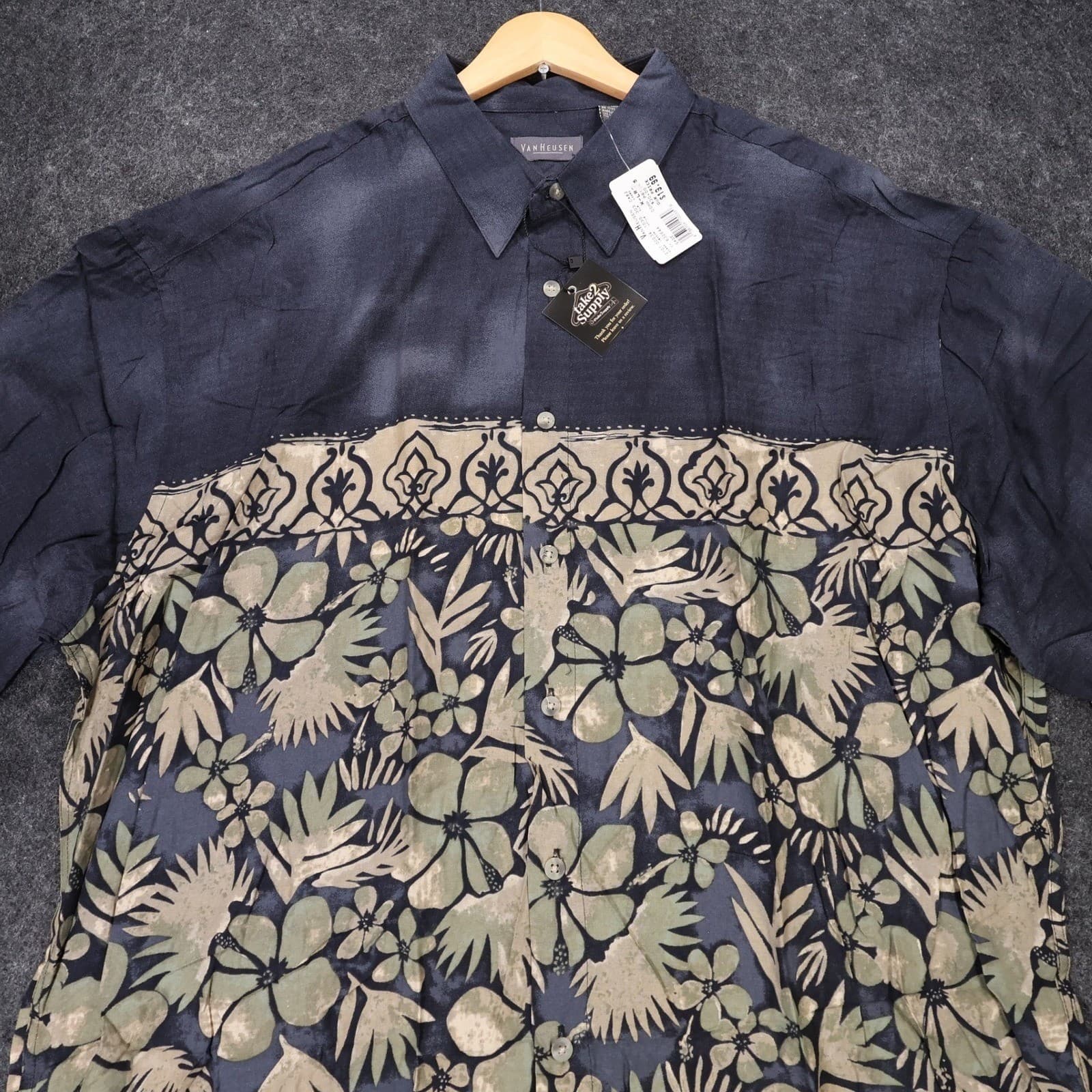 Van Heusen Button Up Shirt Mens XL Blue New Tropical Floral Rayon Vintage - Thumbnail 3