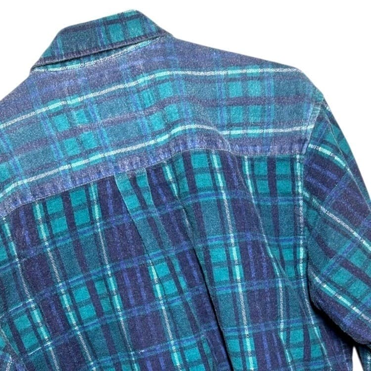 Rustic Outfitters Mens Plaid Flannel Long Sleeve Button Up Shirt Large - Thumbnail 2
