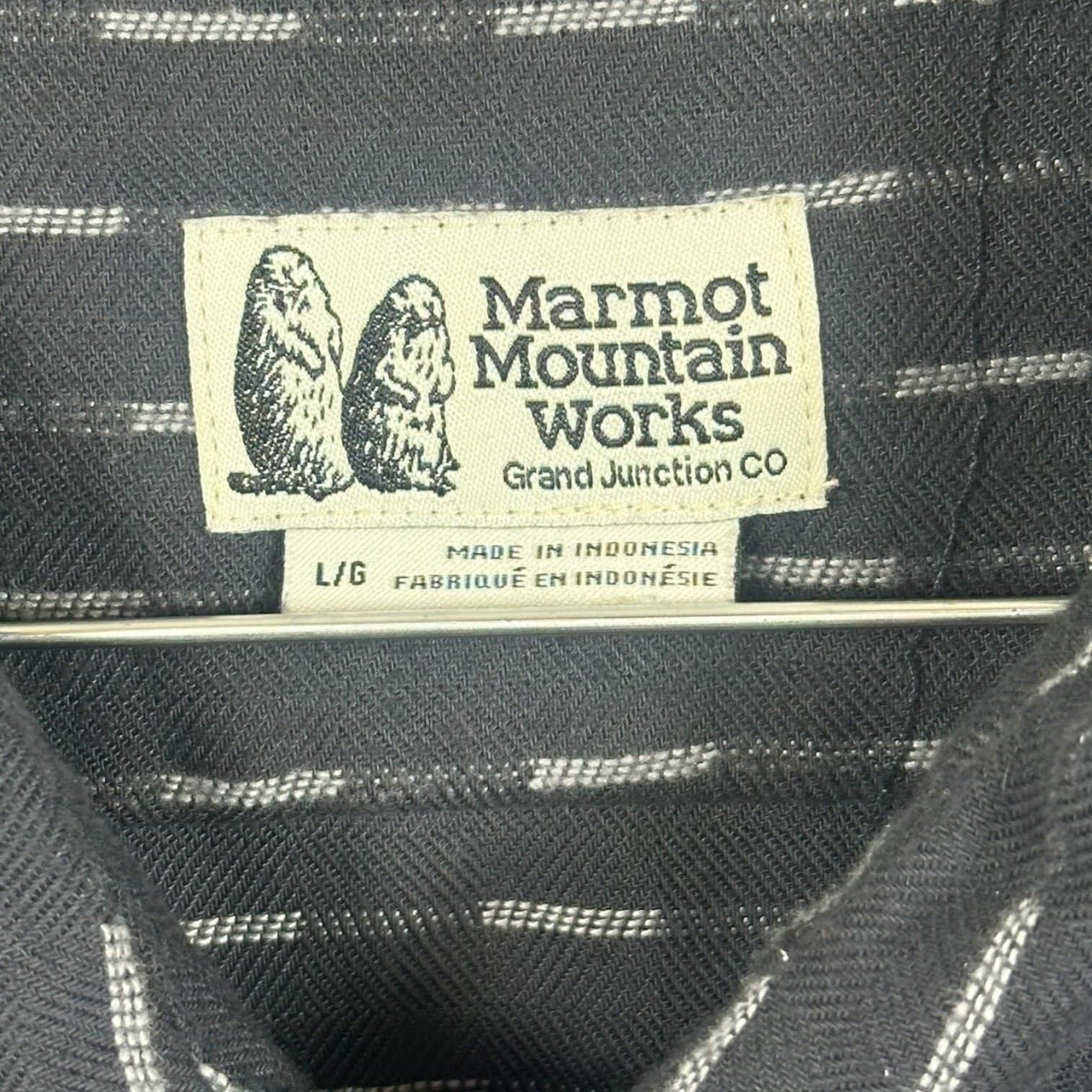 Marmot Mountain Works Men’s Button-Down Shirt Gray Striped Large - Thumbnail 3
