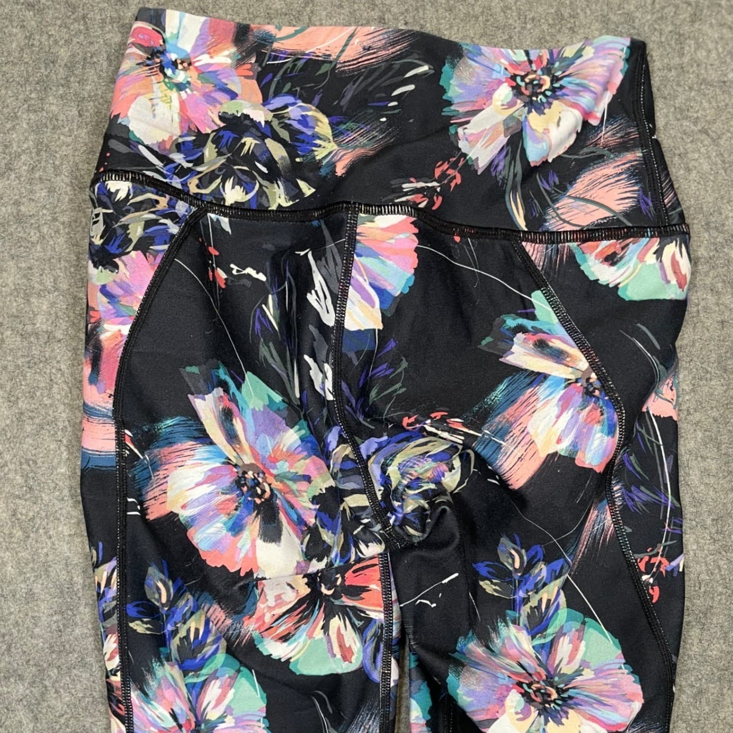 Fabletics Leggings Womens XXS Black Floral High Waisted Excellent Activewear - Thumbnail 3