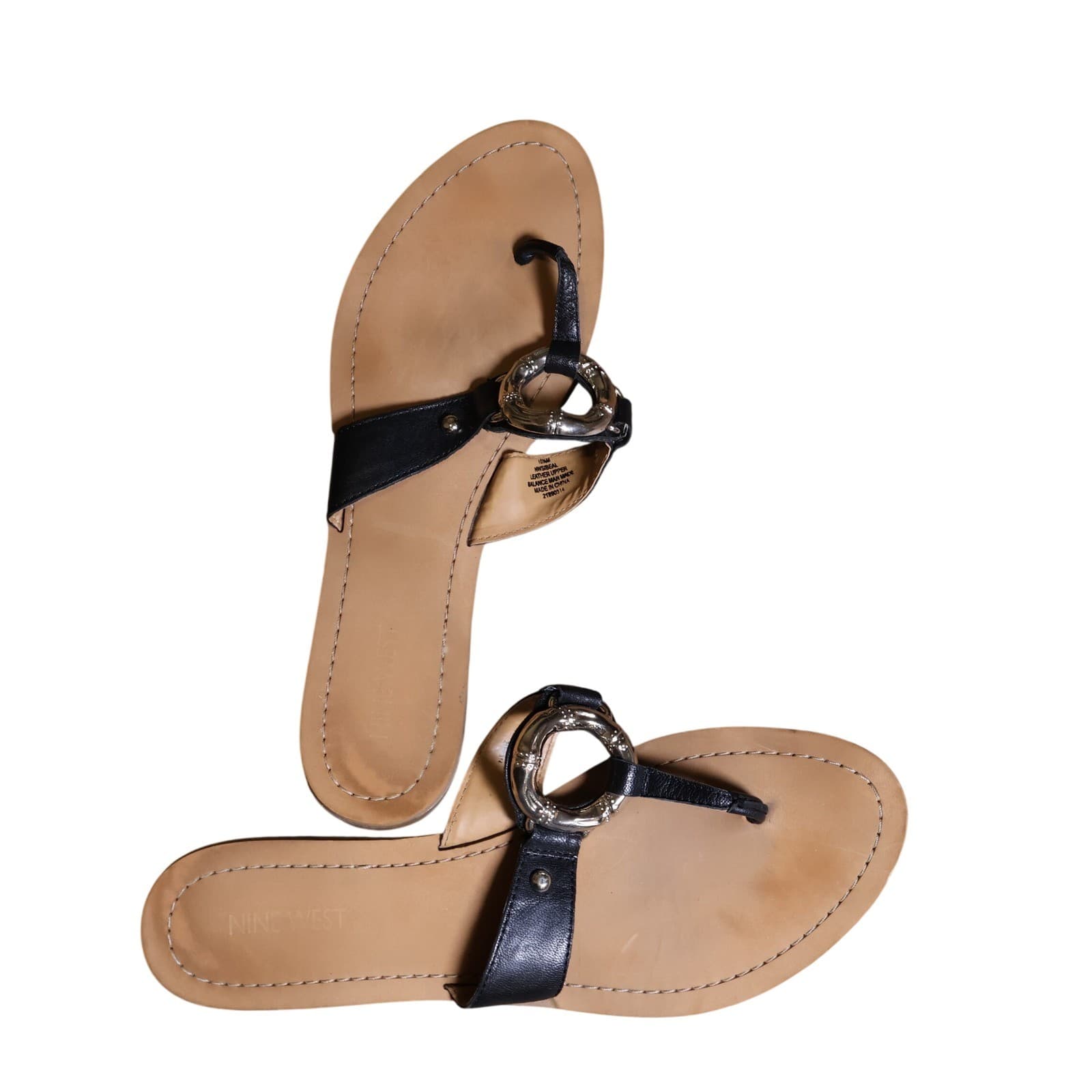 Nine West Sibeal Sandals Womens 10.5 Black Excellent Leather Thong Ring Detail - Thumbnail 4