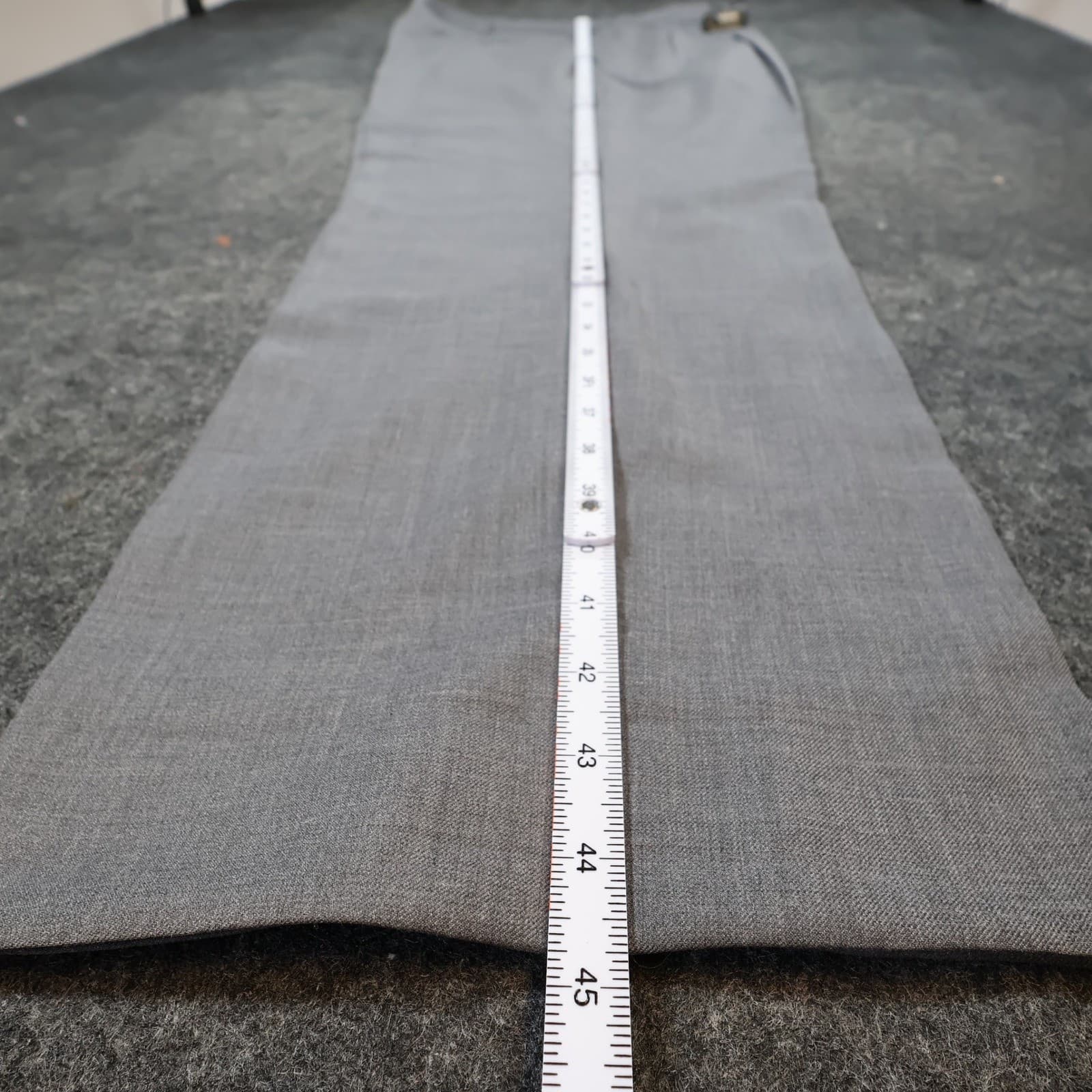 Stafford Dress Pants Mens 44x32 Gray Excellent Pleated Worsted Wool Blend - Thumbnail 3