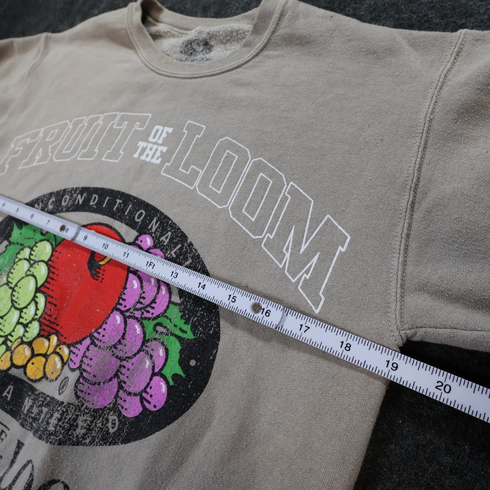 Fruit of the Loom Sweatshirt Unisex XS Tan Excellent Vintage Graphic Print - Thumbnail 4