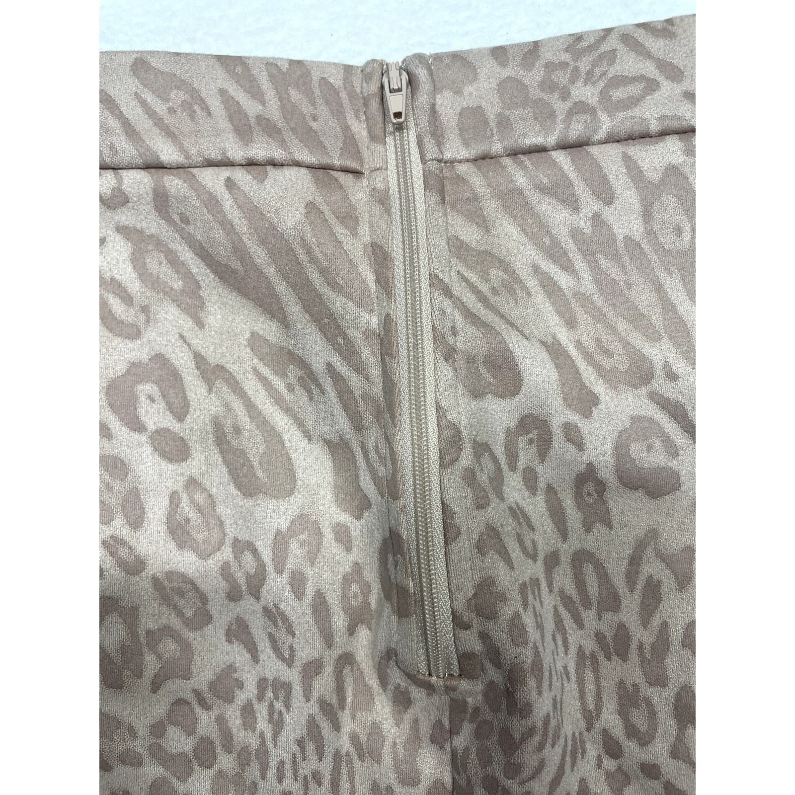 Windsor Women's Small Light Mauve Cheetah Print Mini Skirt | Fitted Stretch - Thumbnail 4