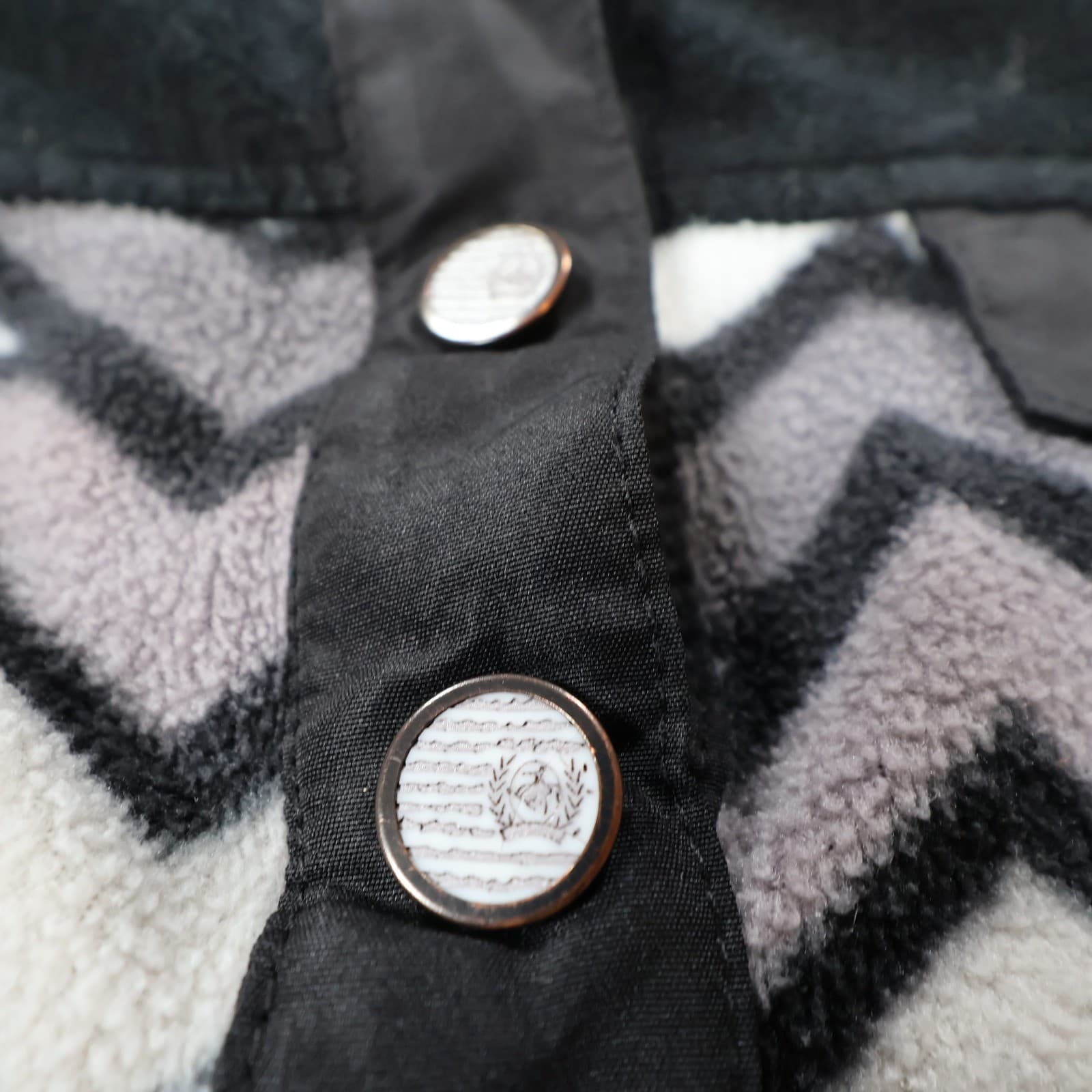 Cinch Fleece Pullover Mens M Black Grey White Chevron Geometric Snap Neck Jacket - Thumbnail 11