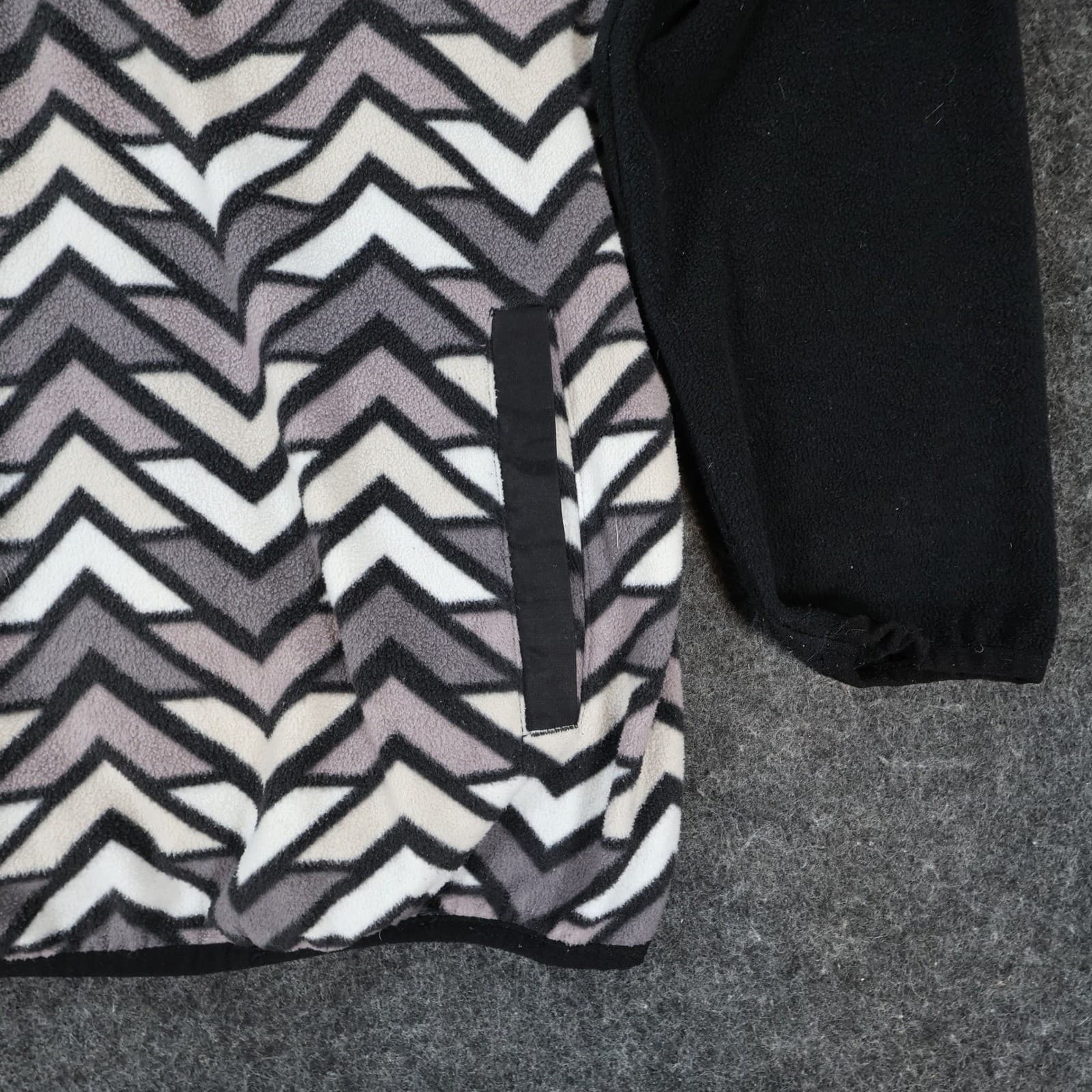 Cinch Fleece Pullover Mens M Black Grey White Chevron Geometric Snap Neck Jacket - Thumbnail 9