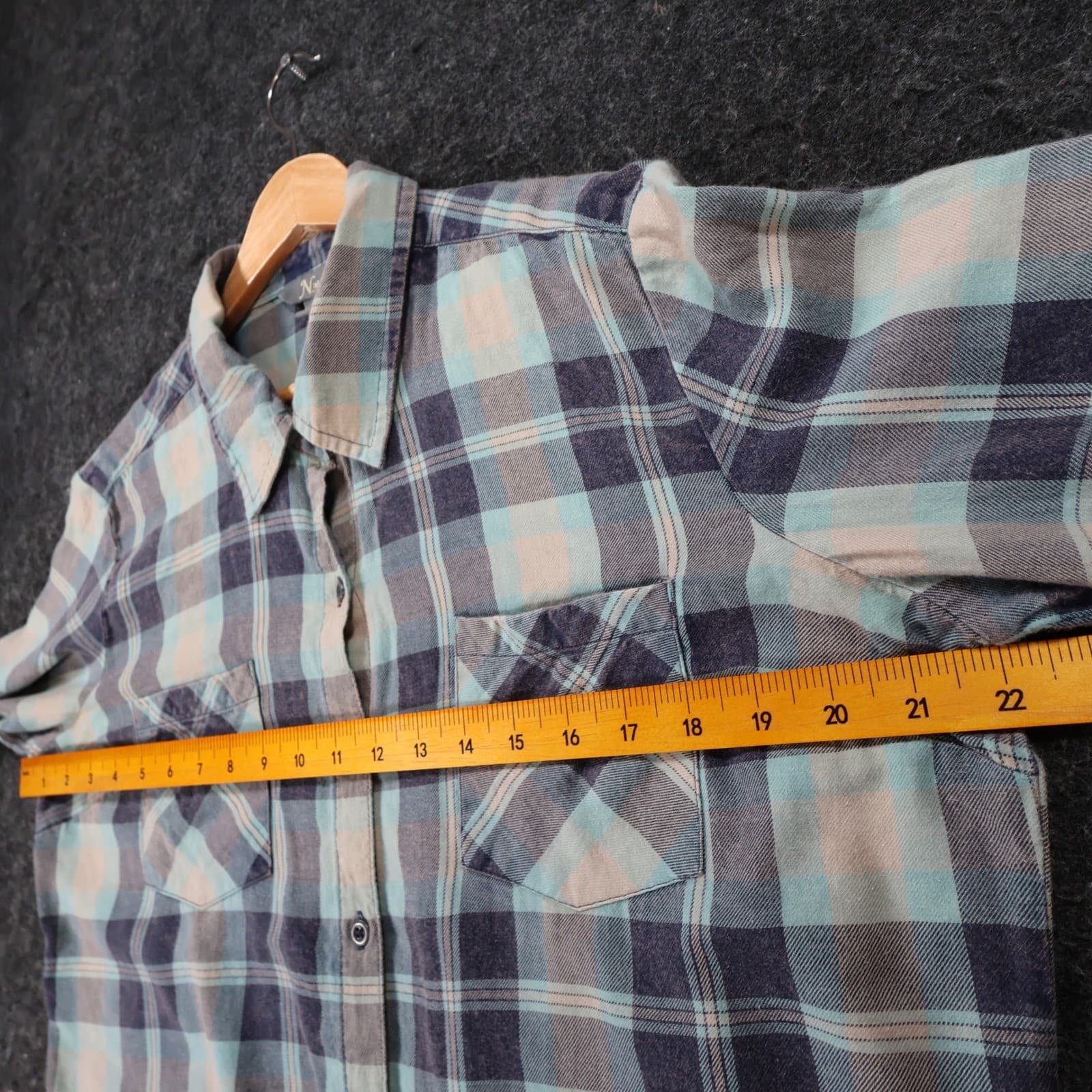 Natural Reflections Button Up Womens L Blue Plaid 100% Cotton Flannel Shirt - Thumbnail 3