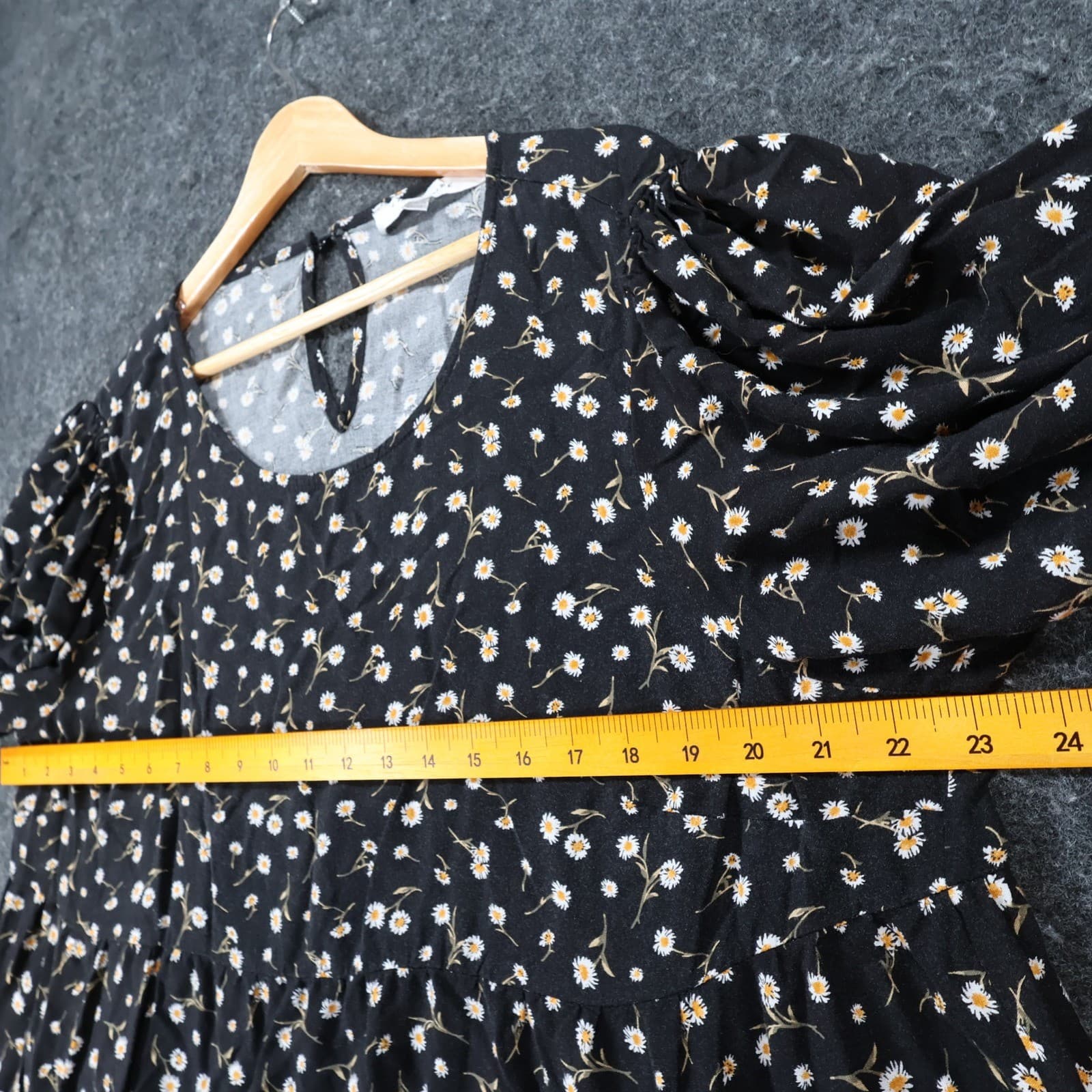 Lily White 2X Black Floral Puff Sleeve Babydoll Blouse - Thumbnail 4