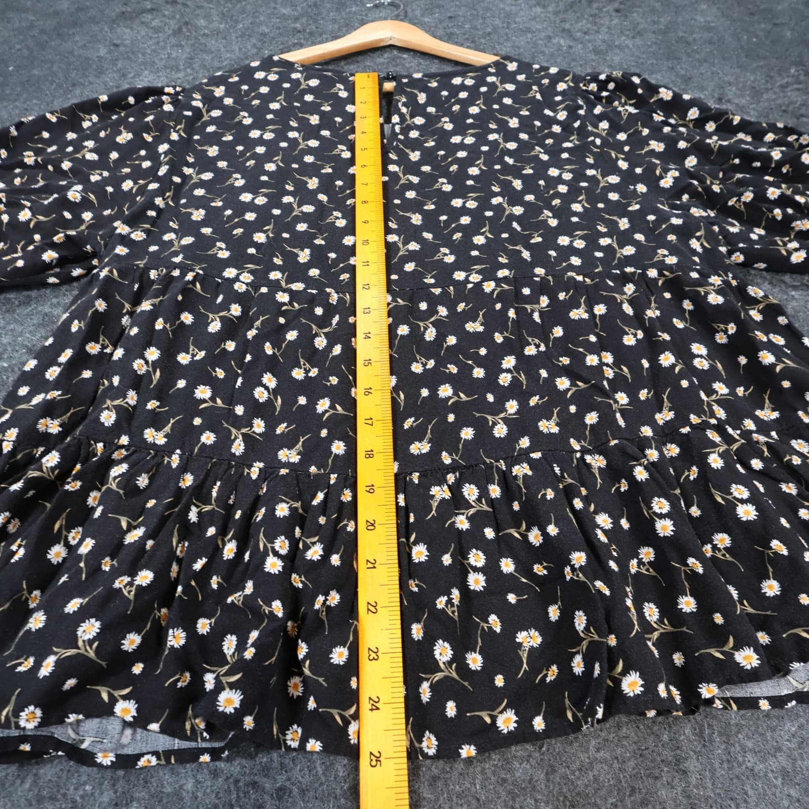 Lily White 2X Black Floral Puff Sleeve Babydoll Blouse - Thumbnail 5