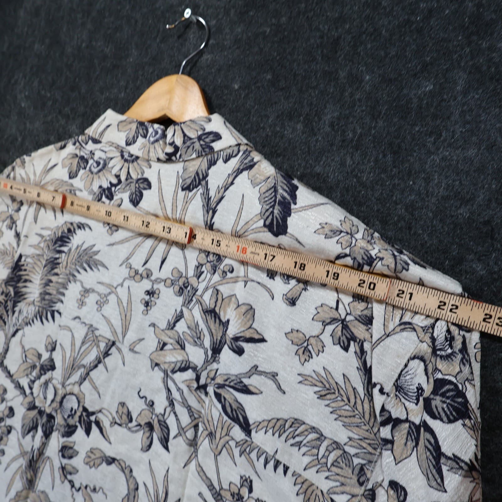 Bugle Boy Classics Button Up Shirt Mens XL Beige New Silk Rayon Tropical Floral - Thumbnail 6