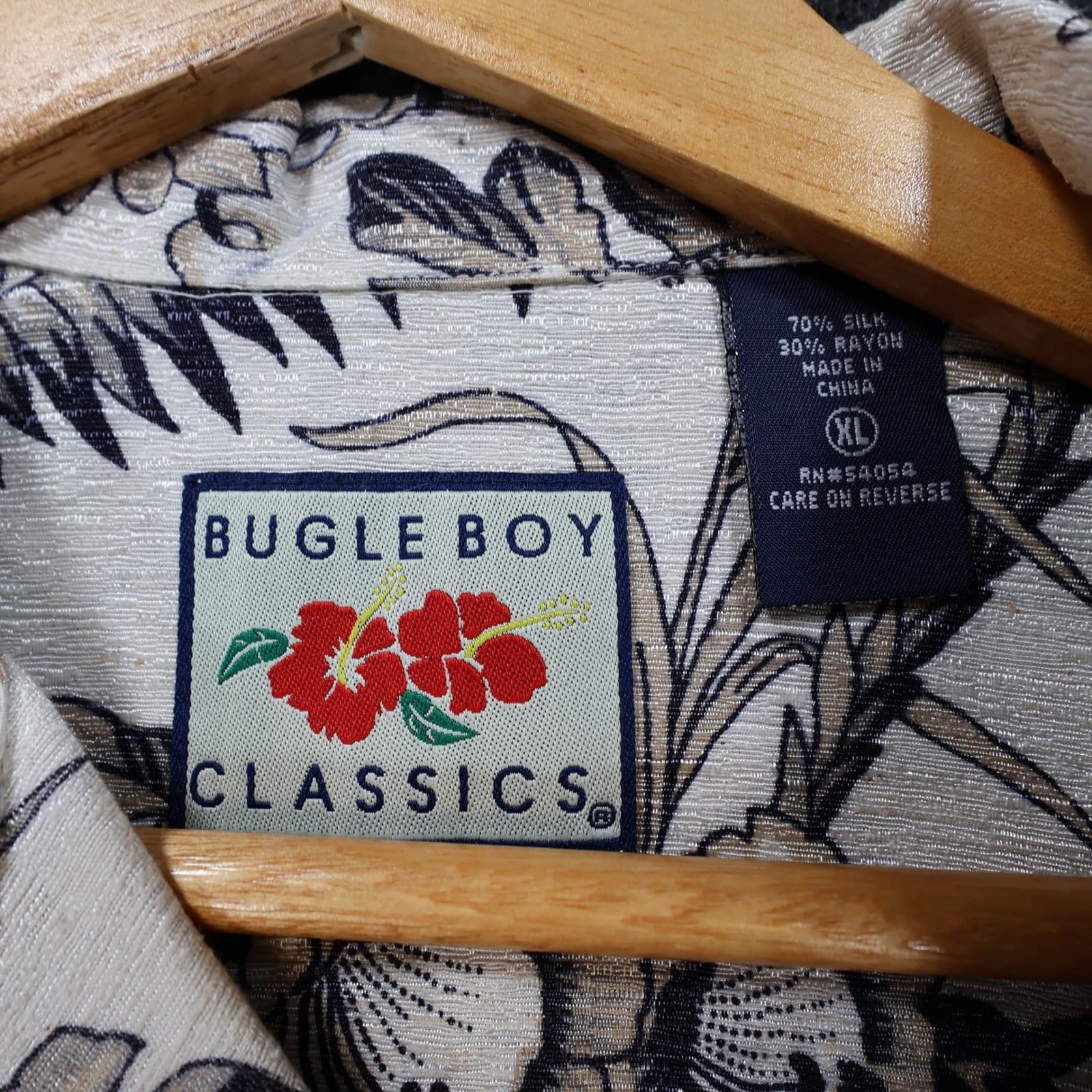 Bugle Boy Classics Button Up Shirt Mens XL Beige New Silk Rayon Tropical Floral - Thumbnail 8