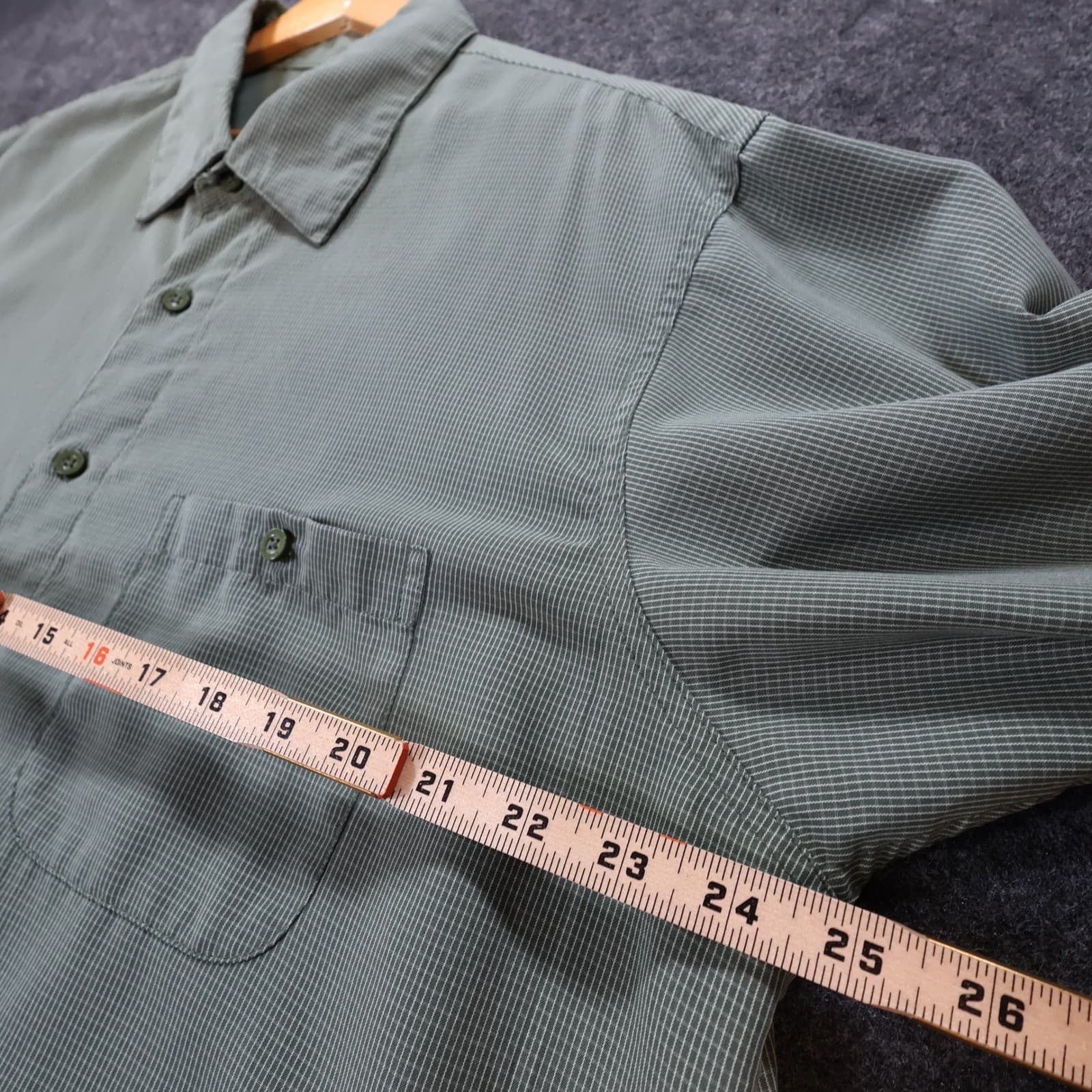 Haggar Button Up Shirt Mens L Green Excellent Micro Check Long Sleeve 1689 - Thumbnail 3