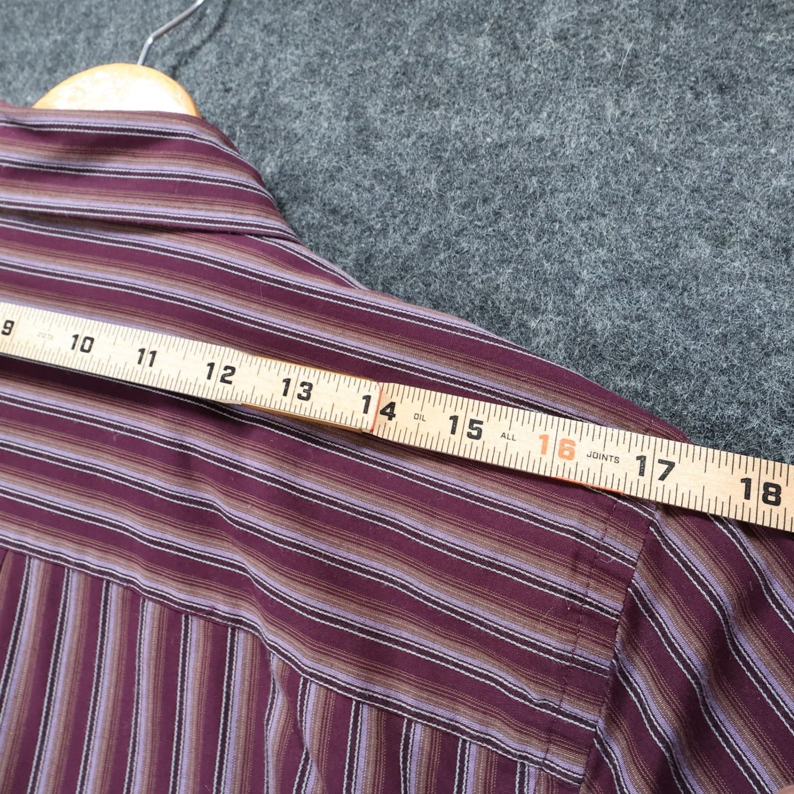 Van Heusen Button Up Shirt Mens S Burgundy Excellent Striped Wrinkle Free - Thumbnail 7