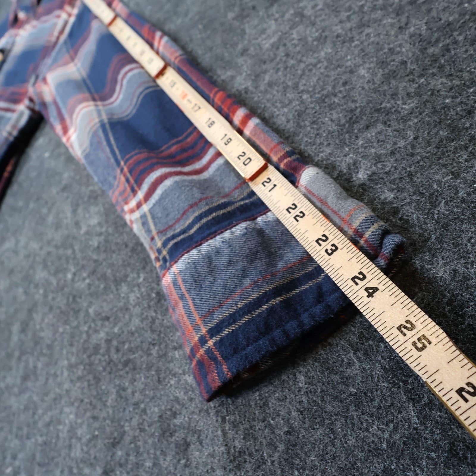 Eddie Bauer Flannel Shirt Mens L Blue Red Excellent Plaid Cotton Long Sleeve - Thumbnail 4