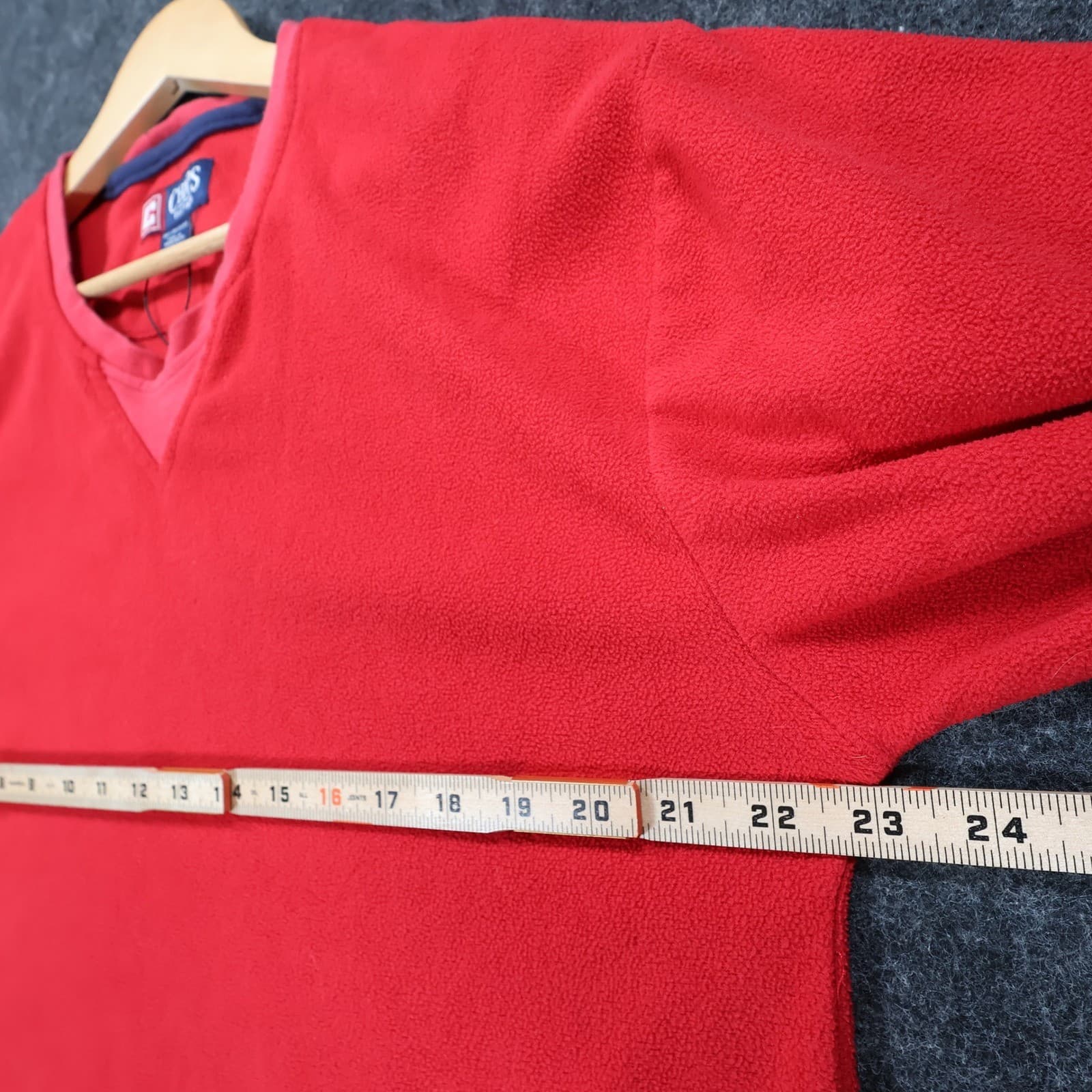 Chaps Fleece Pullover Mens Large Red Excellent V-Neck Long Sleeve - Thumbnail 3