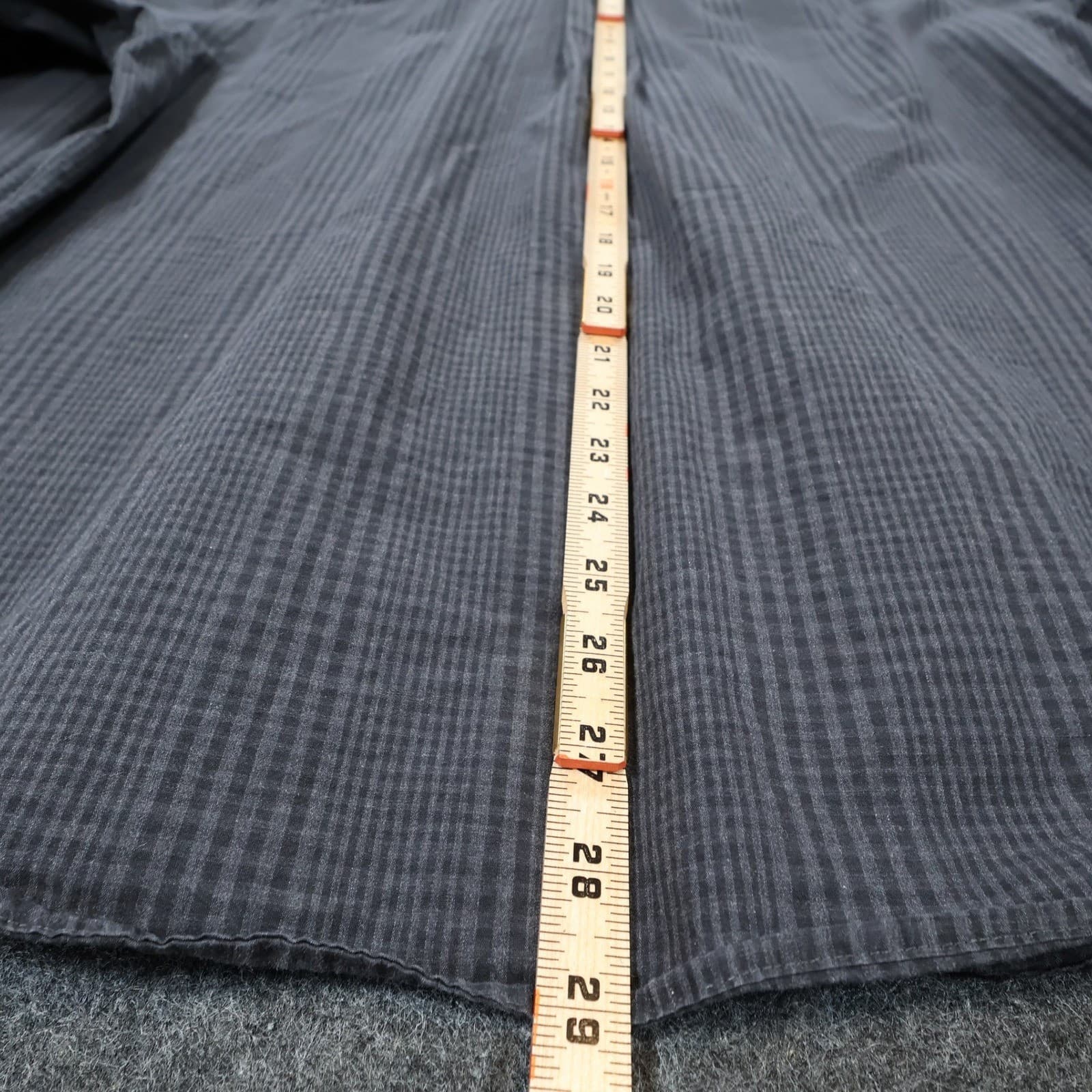Roundtree & Yorke Button Down Mens Large Black Excellent Gingham Plaid - Thumbnail 5
