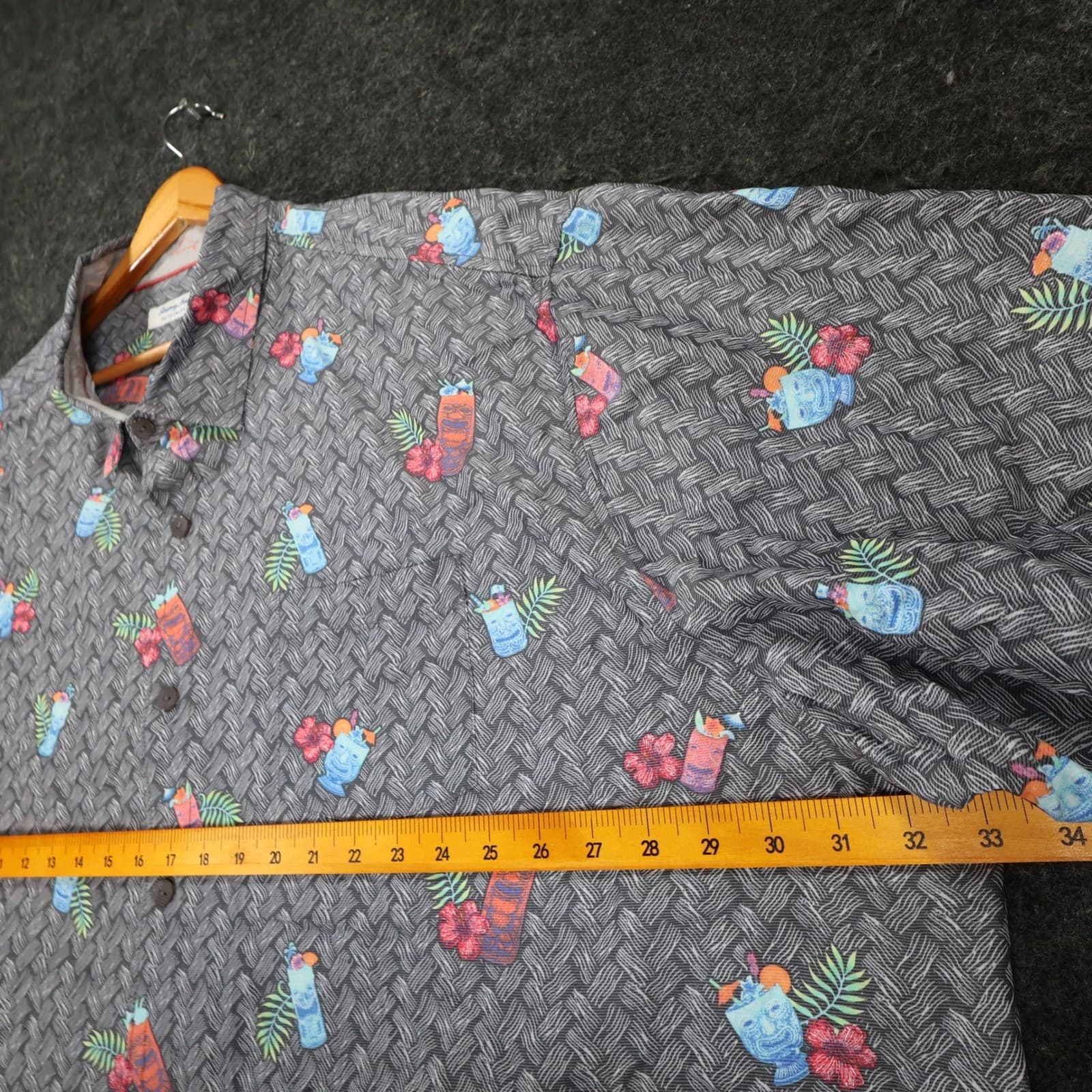 Tommy Bahama Button Up Shirt Mens 3XL Gray Coconut Point Tiki Cocktail Hawaiian - Thumbnail 4
