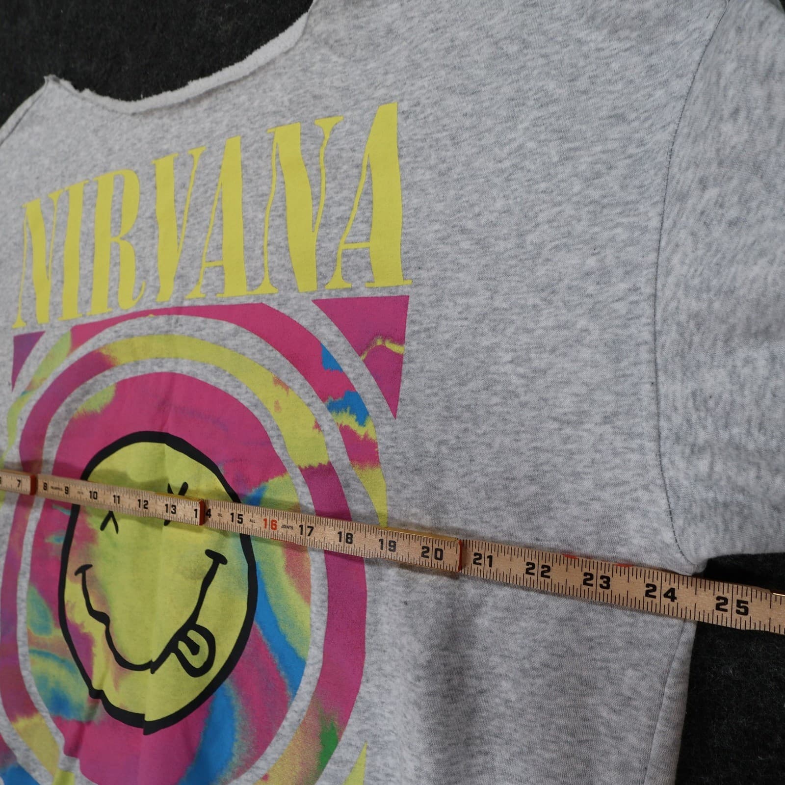 Nirvana Sweatshirt Womens Large Gray Excellent Graphic Print - Thumbnail 3