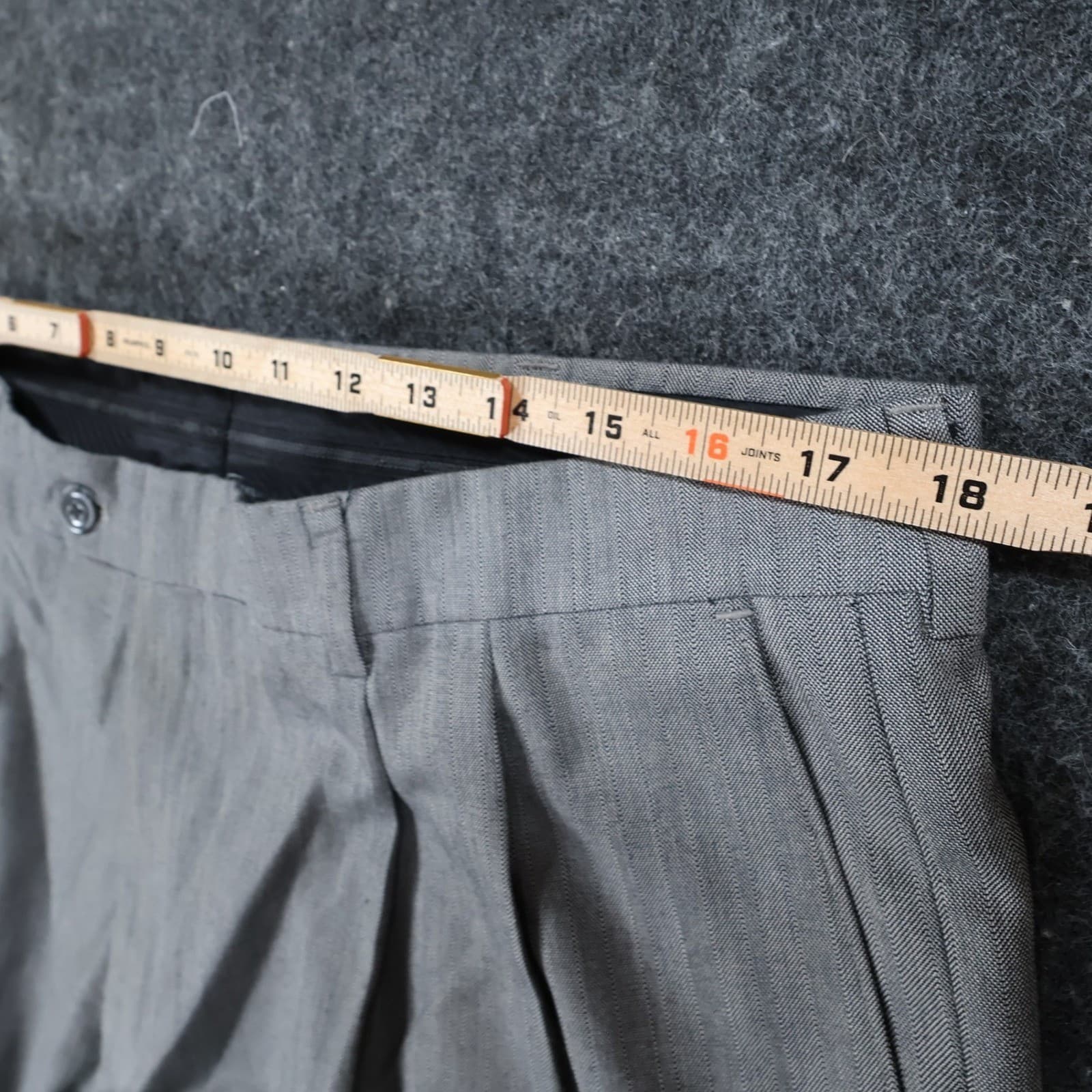 Haggar Dress Pants Mens 36x30 Gray Excellent Pleated Herringbone - Thumbnail 6