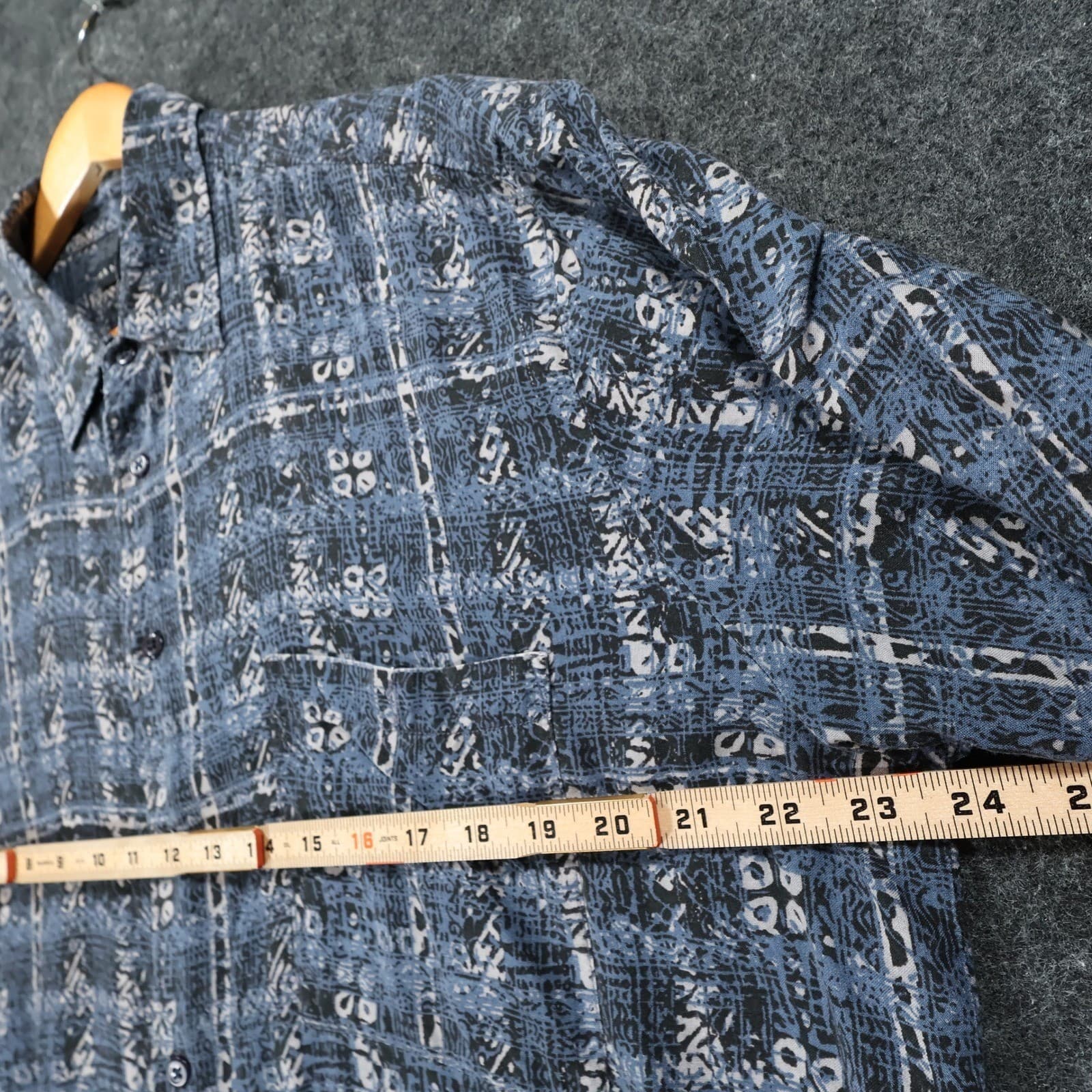 Manhattan Vintage Shirt Mens XL Blue Excellent Short Sleeve Button Up Print - Thumbnail 3