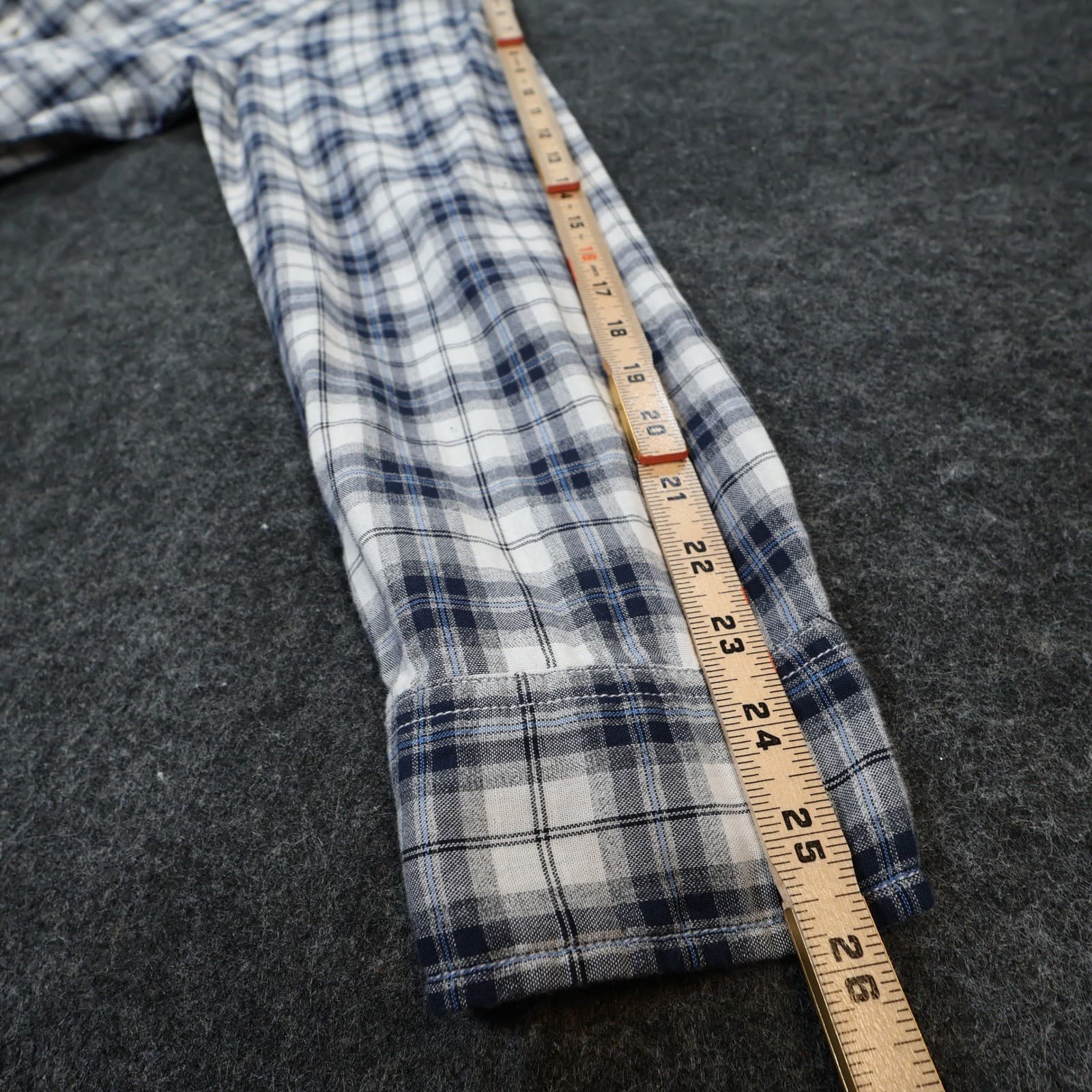 Even Tide Button Up Mens L Blue Excellent Plaid Flannel Regular Fit - Thumbnail 4
