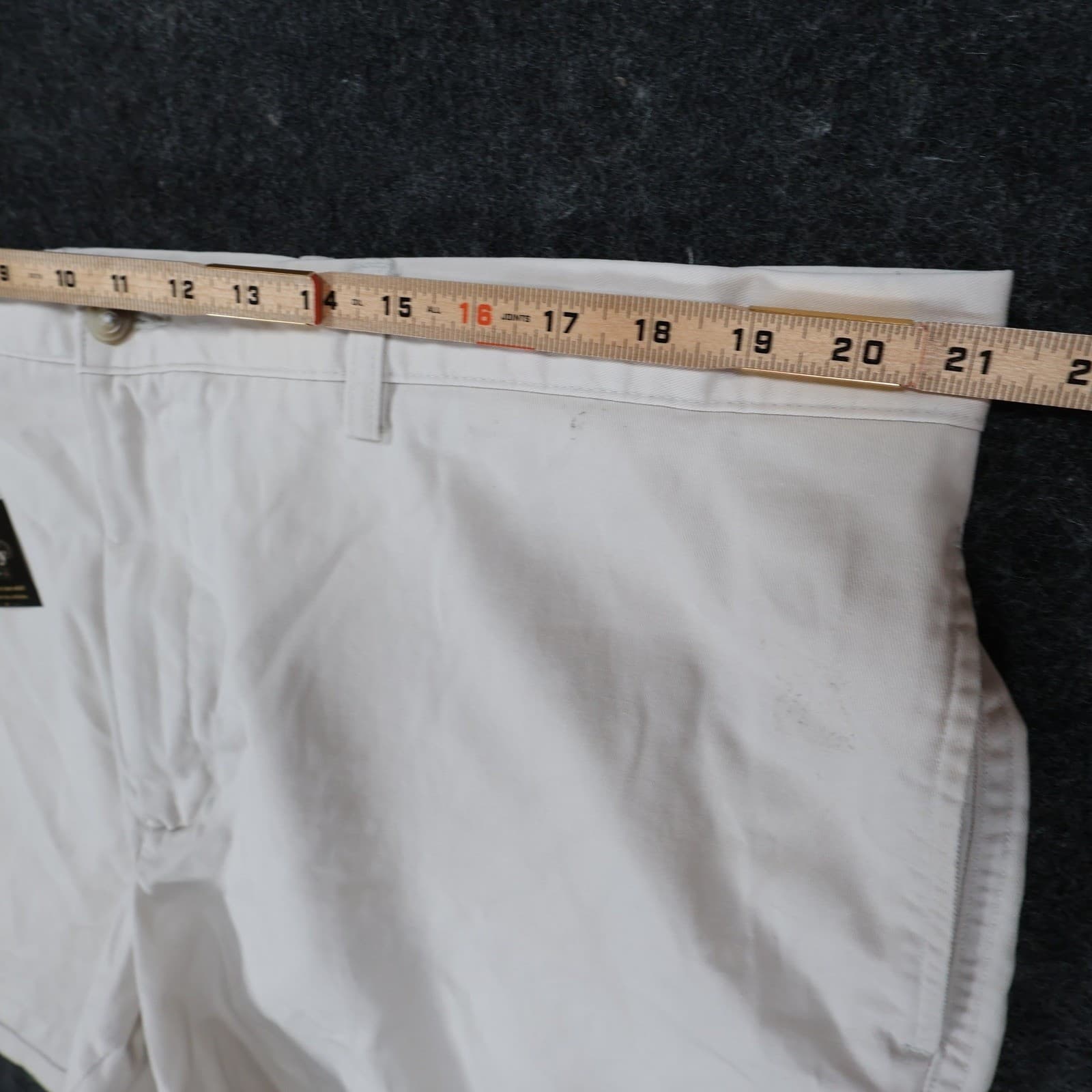 Roundtree & Yorke Shorts Mens 42 Tan Excellent Easy Care Cotton Chino - Thumbnail 6