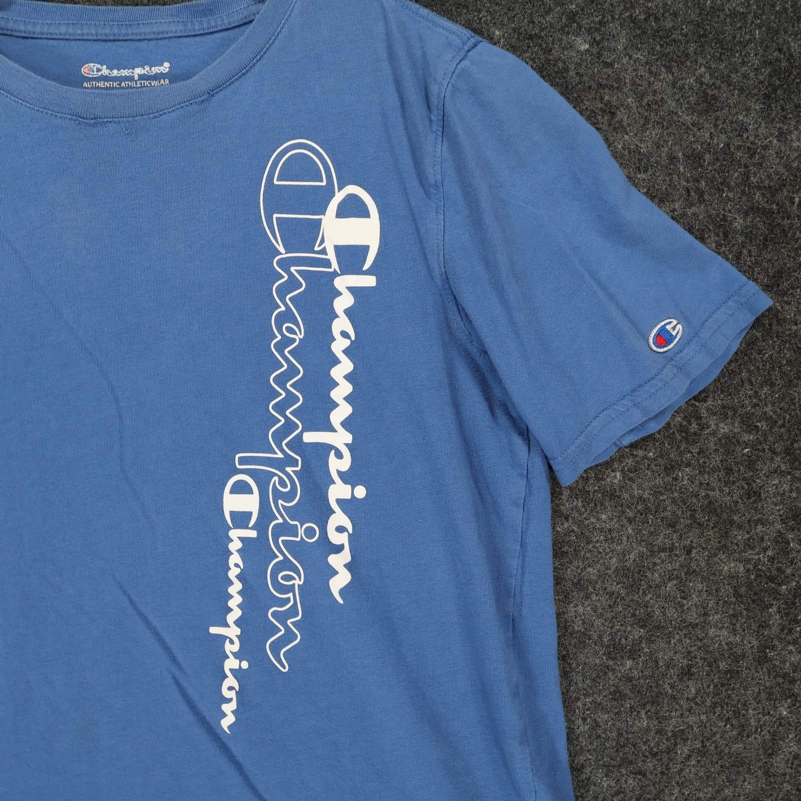 Champion T Shirt Boys Large 14/16 Blue Excellent Vertical Graphic Logo - Thumbnail 9