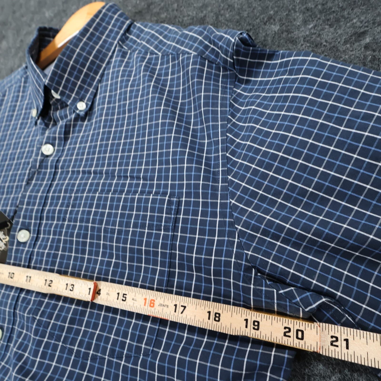 Eddie Bauer Button Down Mens M Blue Excellent Wrinkle Free Plaid - Thumbnail 3