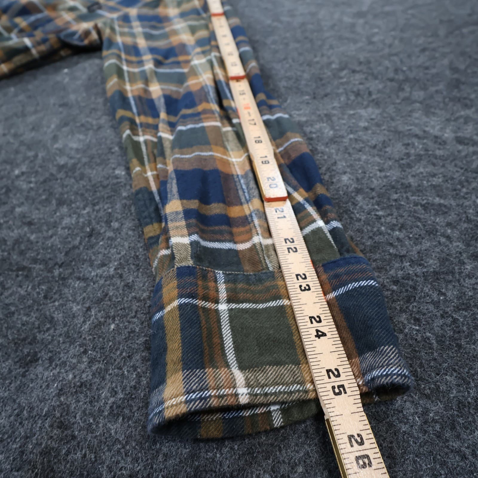 Eddie Bauer Flannel Mens XL Blue Brown Excellent Plaid Cotton Button Up - Thumbnail 4