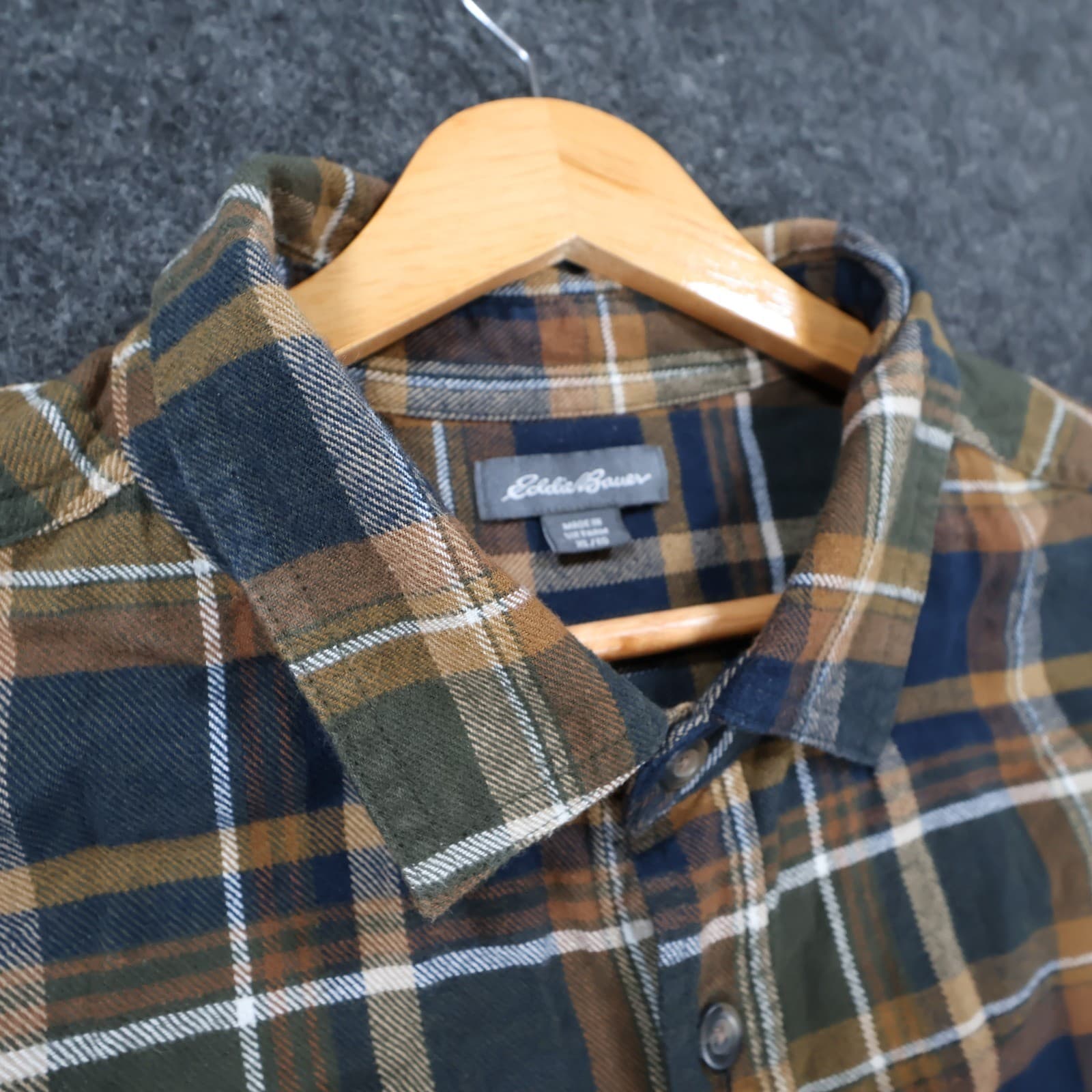Eddie Bauer Flannel Mens XL Blue Brown Excellent Plaid Cotton Button Up - Thumbnail 9