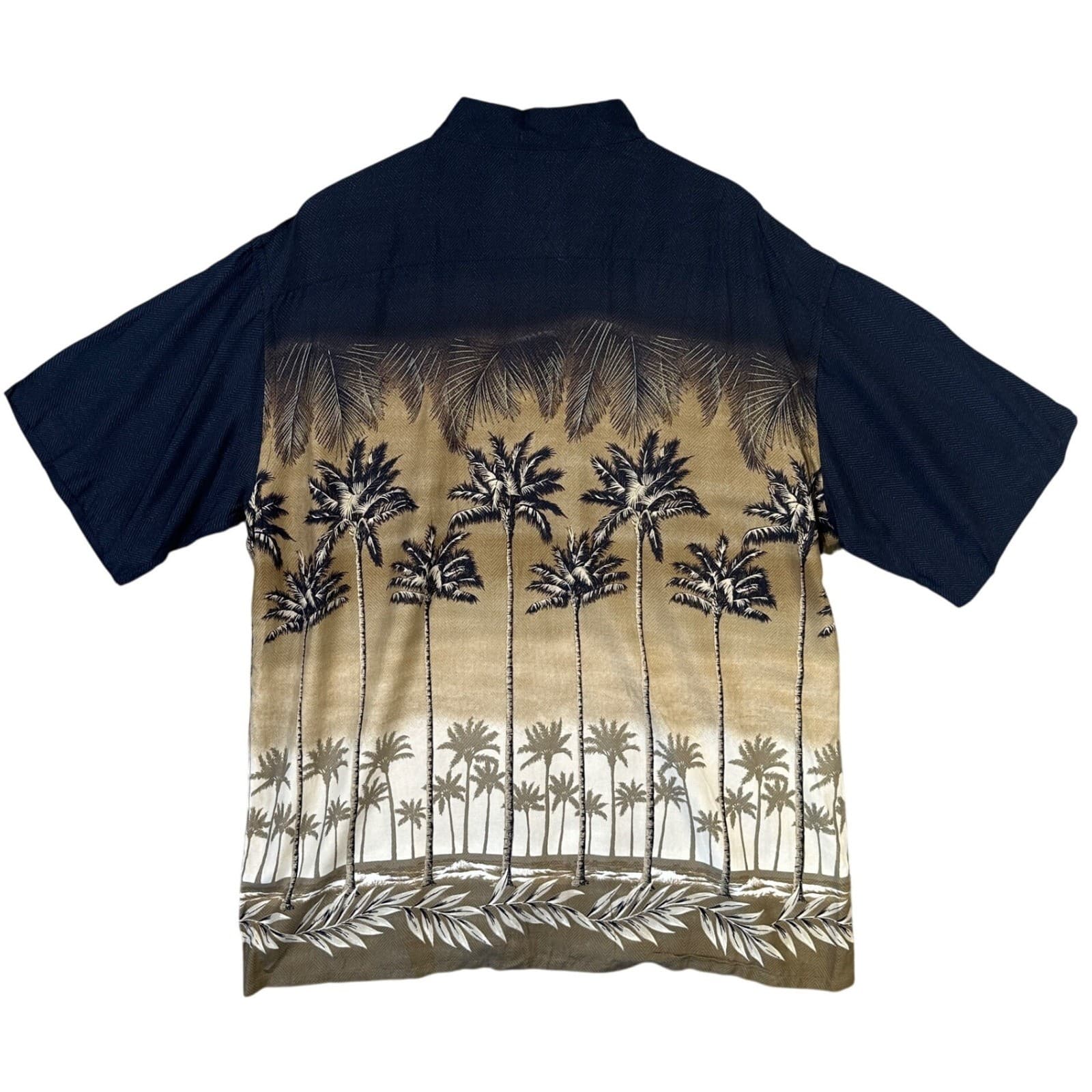 Pierre Cardin Men's XL Tropical Palm Tree Print Short Sleeve Button Down Shirt - Thumbnail 2