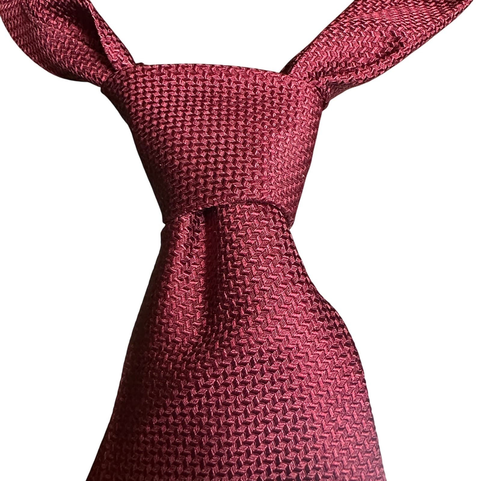 Van Heusen Necktie Mens 58" Burgundy Textured 100% Silk Handmade Tie - Thumbnail 2