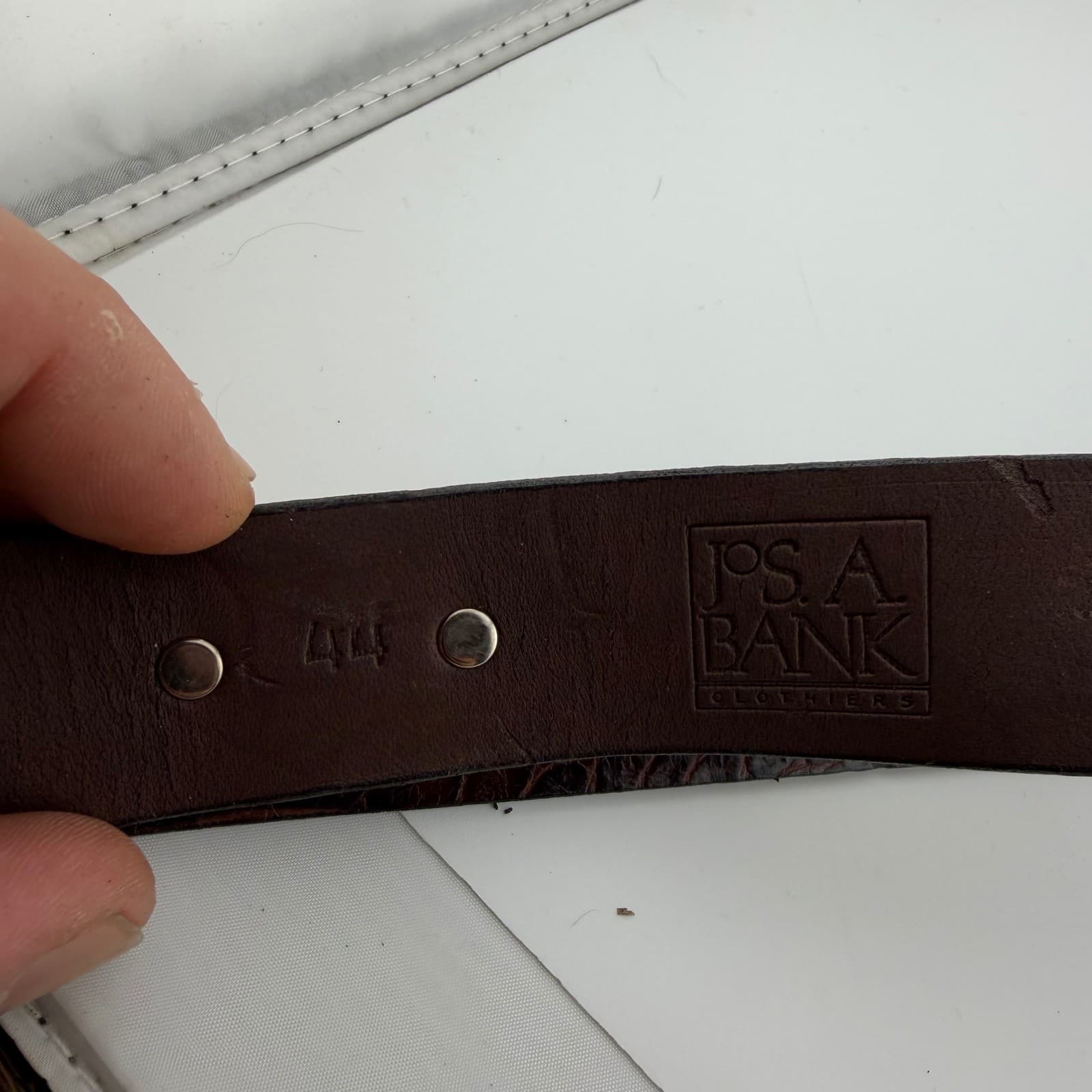 Jos. A. Bank Belt Mens 44 Brown Italian Calfskin Western Crocodile Embossed 51in - Thumbnail 6