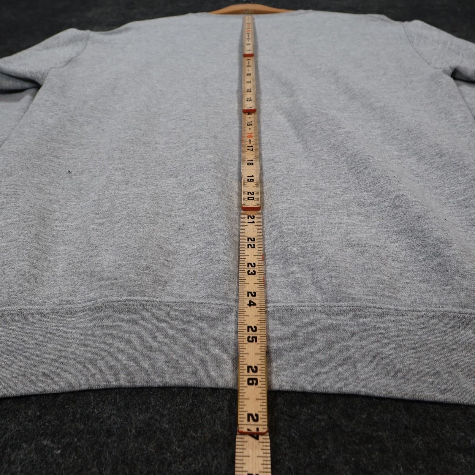Ocean Addict Sweatshirt Mens M Gray Excellent Gig Harbor WA Anchor Graphic - Thumbnail 5