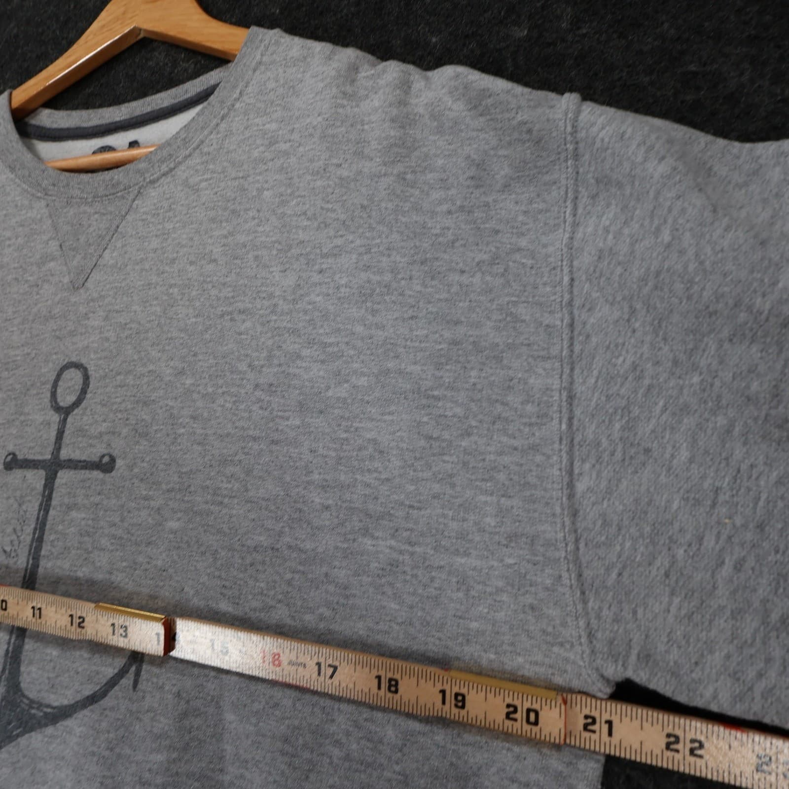 Ocean Addict Sweatshirt Mens M Gray Excellent Gig Harbor WA Anchor Graphic - Thumbnail 3