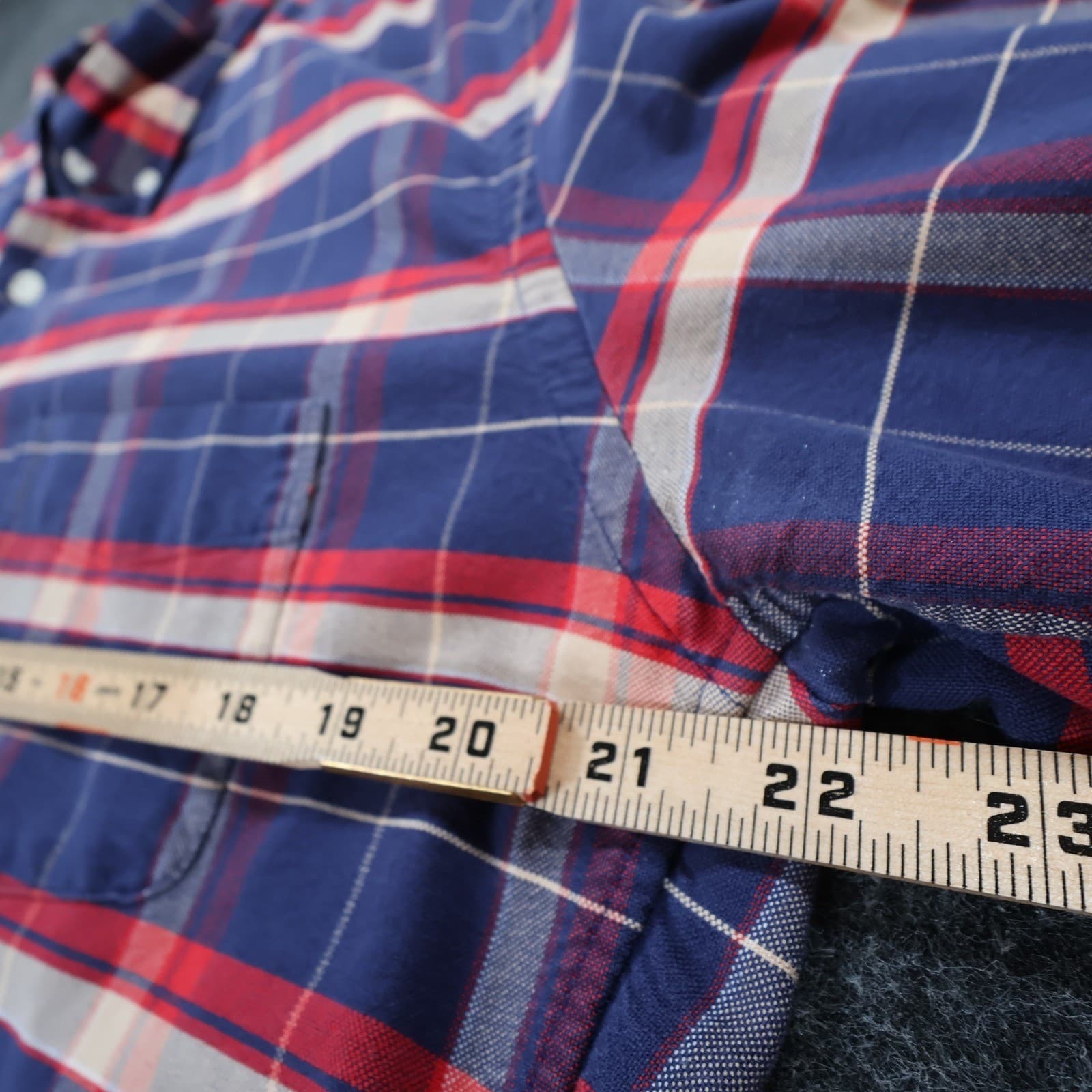 J.Crew Oxford Mens L Blue Excellent Plaid Button Down Shirt C4283 - Thumbnail 3