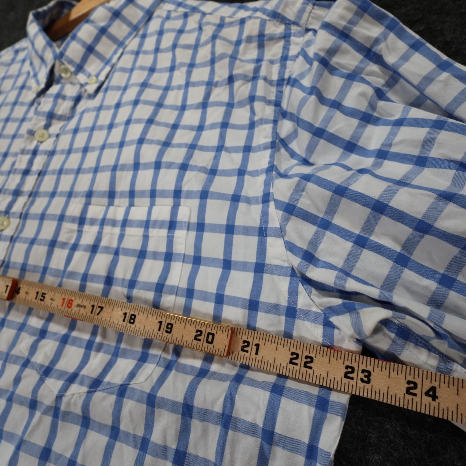 J.Crew Button Down Shirt Mens Large Blue Excellent Plaid Pattern - Thumbnail 3