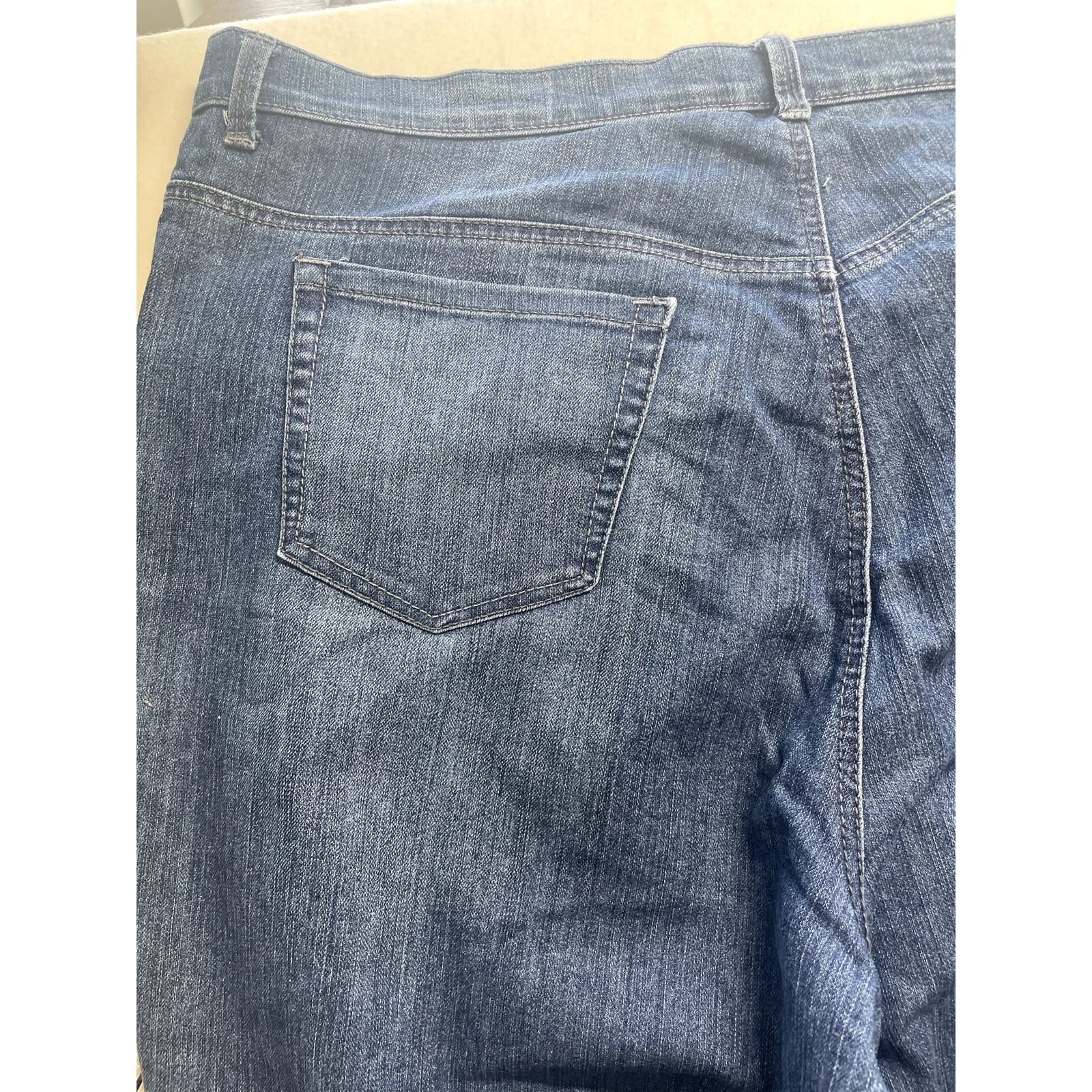 Gloria Vanderbilt Women's Plus-Size Jeans - Size 22W - Thumbnail 10