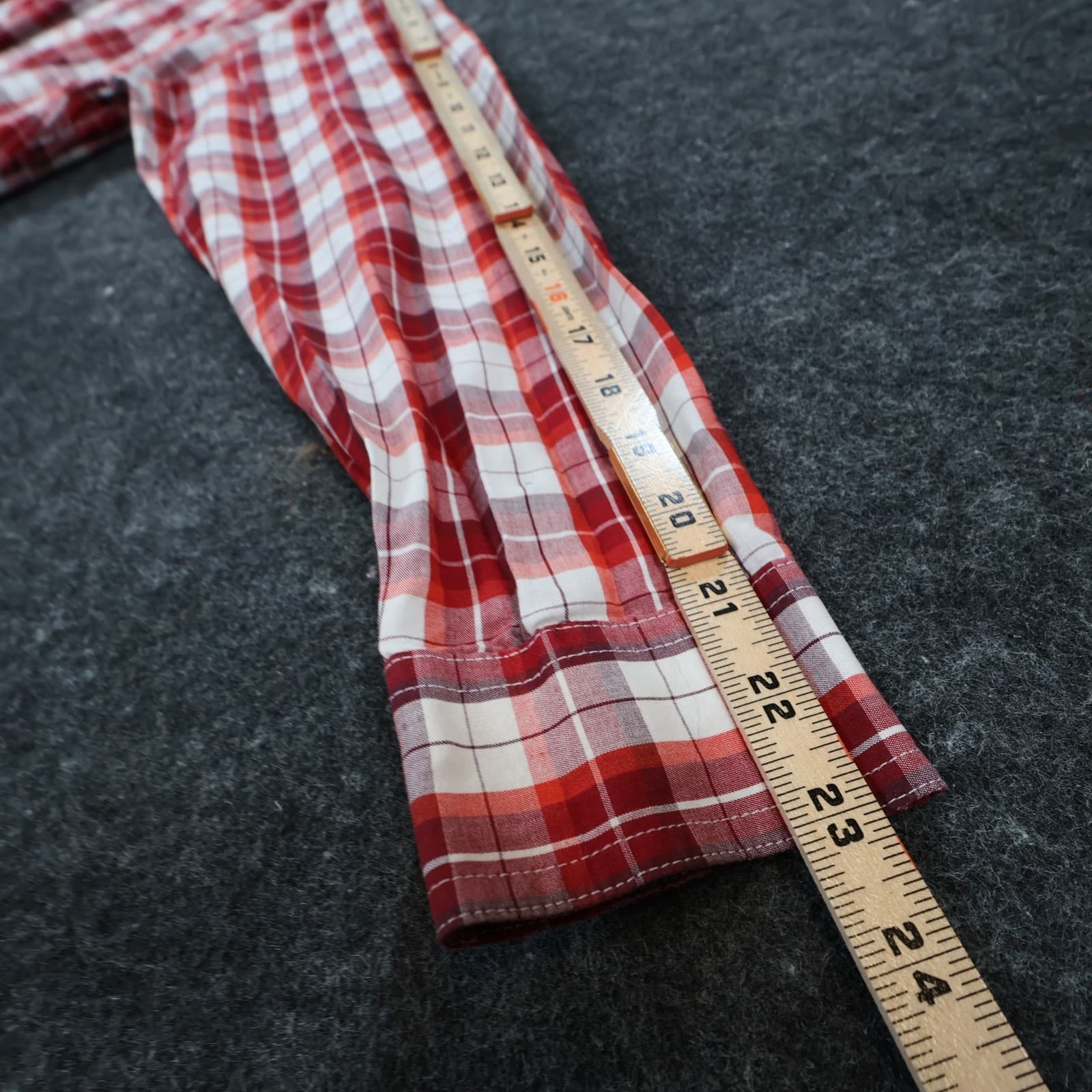 Wrangler Riata Button Down Mens XL Red Excellent Plaid Long Sleeve - Thumbnail 4