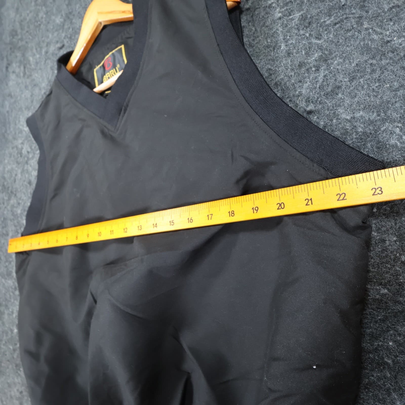 Baru Sports Vest Mens Small Black Synthetic V-Neck Golf Windbreaker Layer - Thumbnail 4
