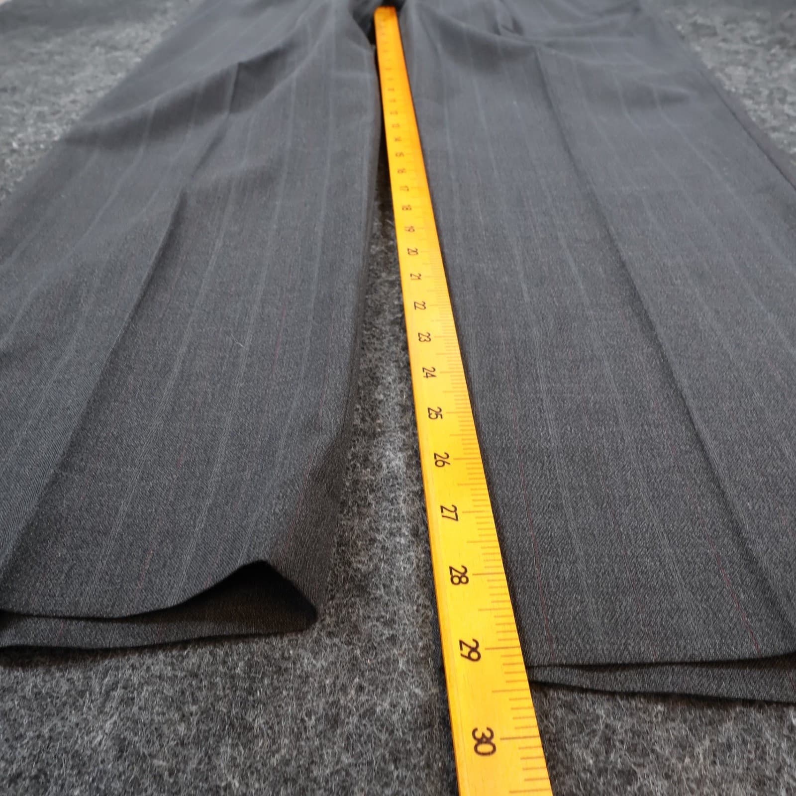Haggar Dress Pants Mens 38x30 Gray Wool Blend Pleated Gentleman's Fit Pinstripe - Thumbnail 4